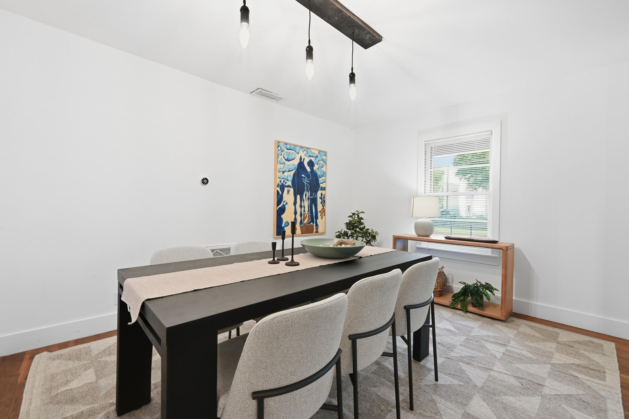 820 Bois D'Arc St, Lockhart, TX 78644