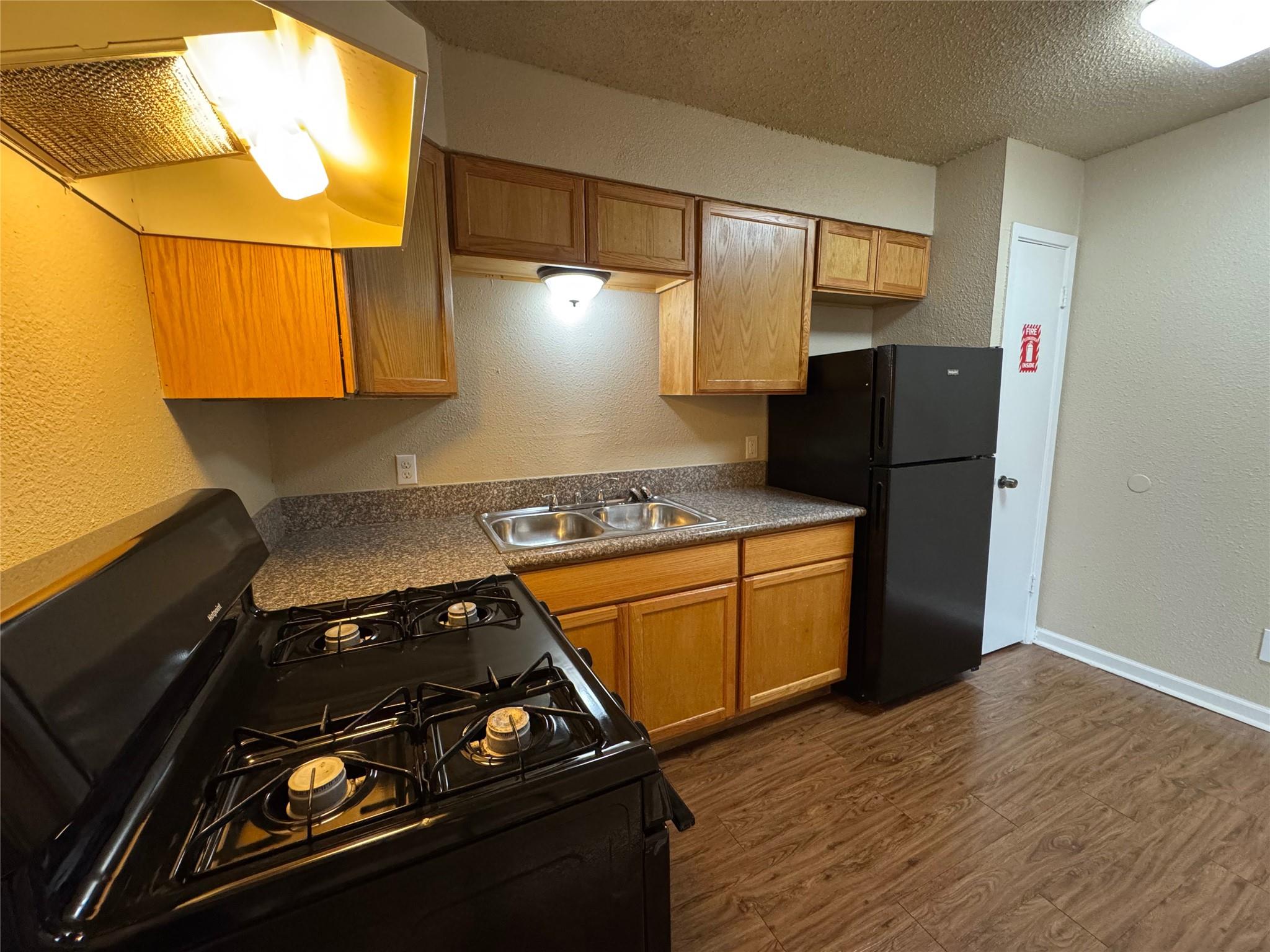 4904 West Wind Trl # 102, Austin, TX 78745