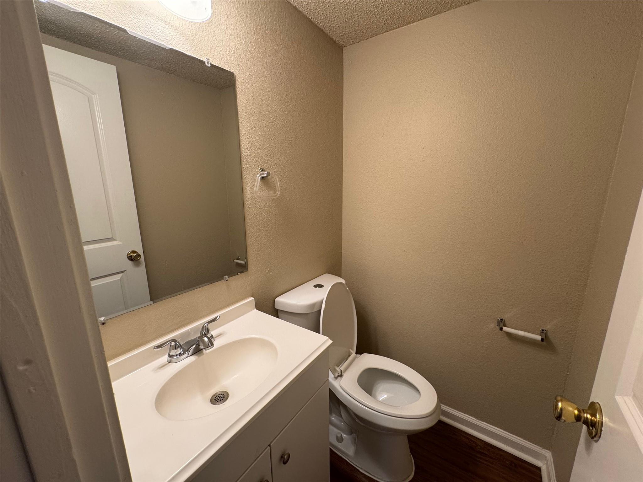 4904 West Wind Trl # 102, Austin, TX 78745