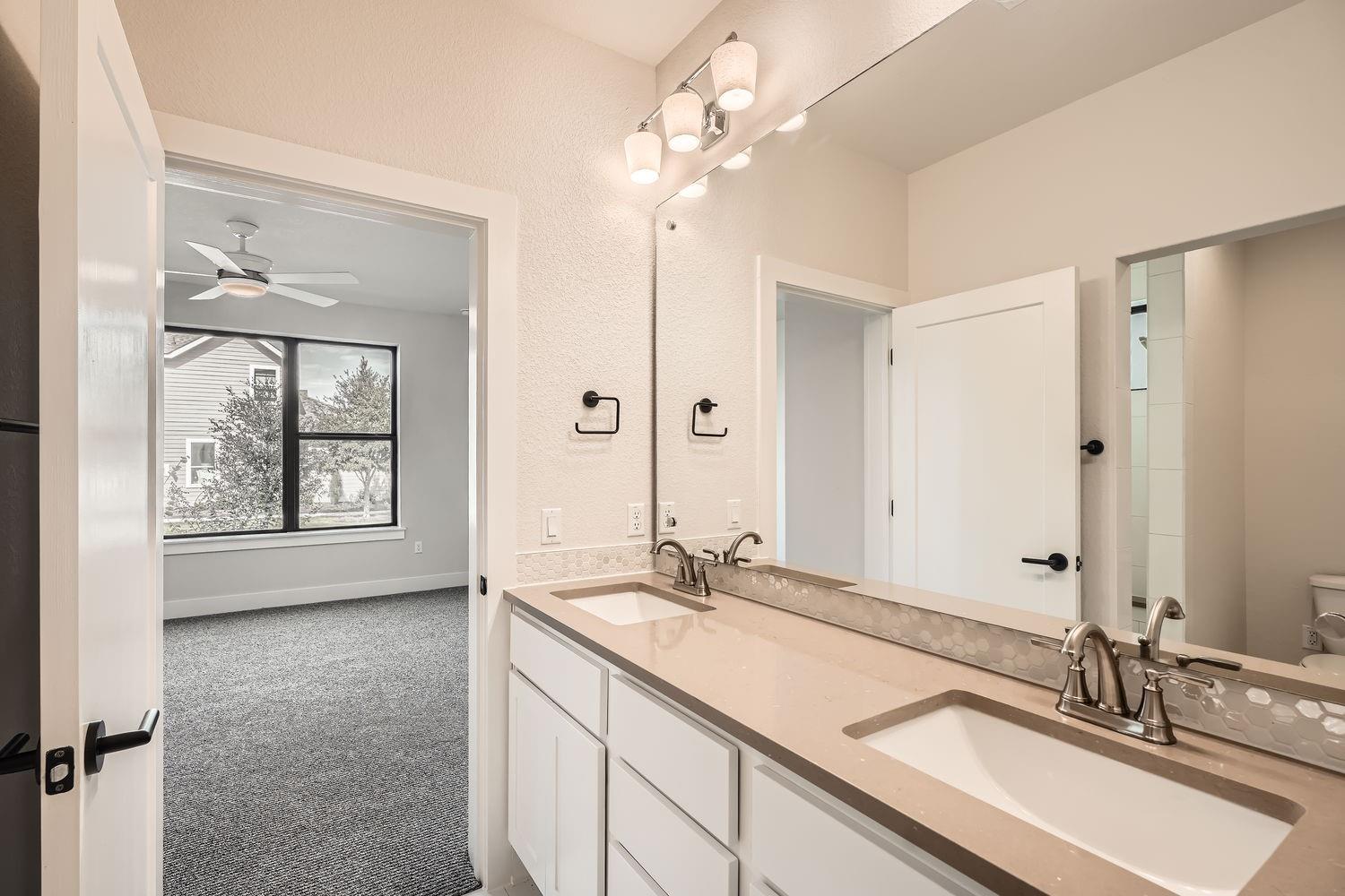 9027 Cattle Baron Path, Austin, TX 78747