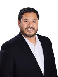 Raymond Torres