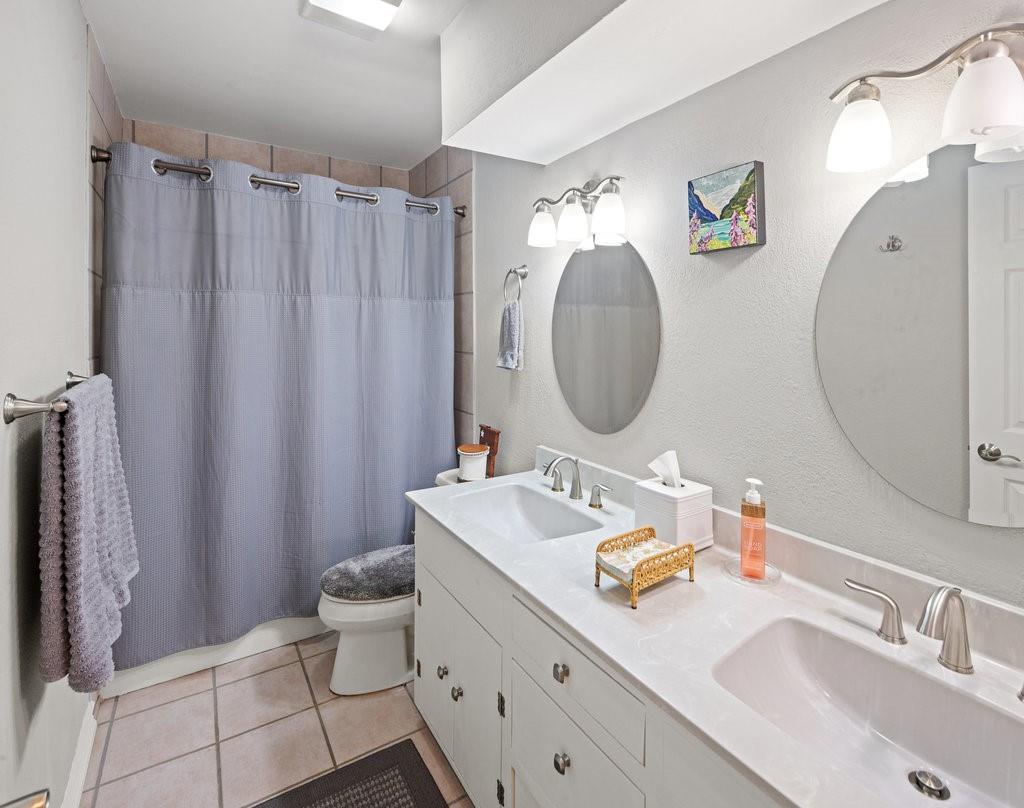 408 Silver Spur, Horseshoe Bay, TX 78657