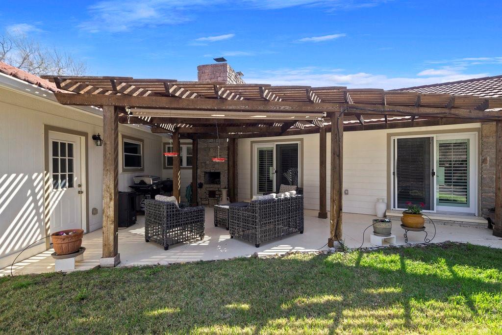 408 Silver Spur, Horseshoe Bay, TX 78657