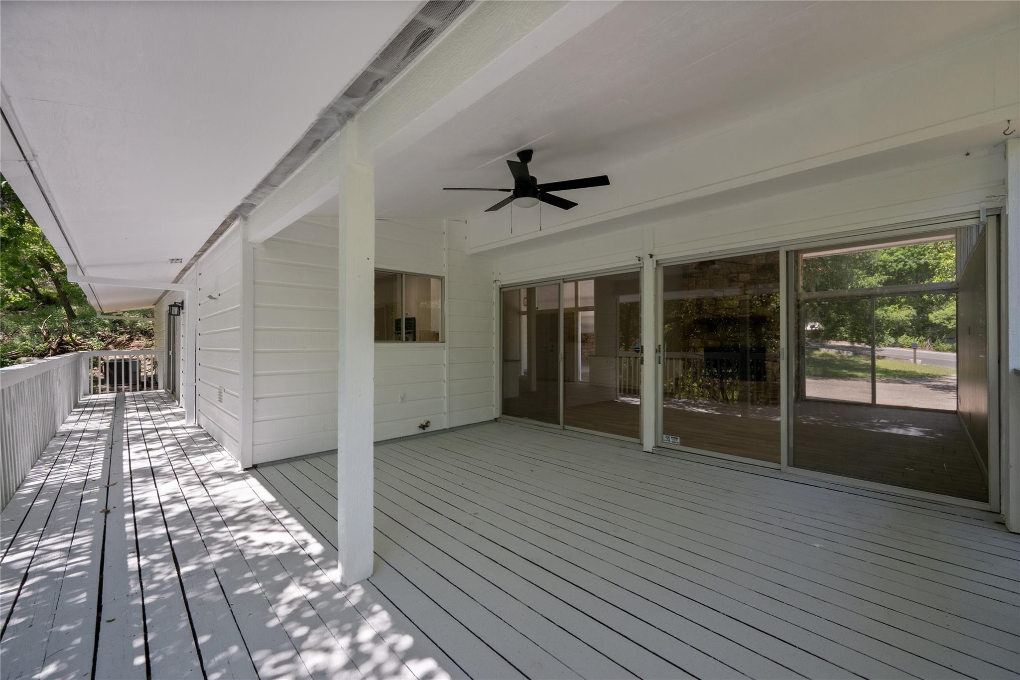 7 Hull Circle Dr, Austin, TX 78746