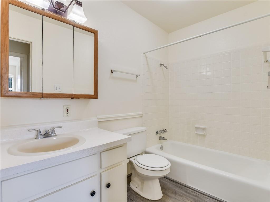2804 West Hill Dr, Austin, TX 78704