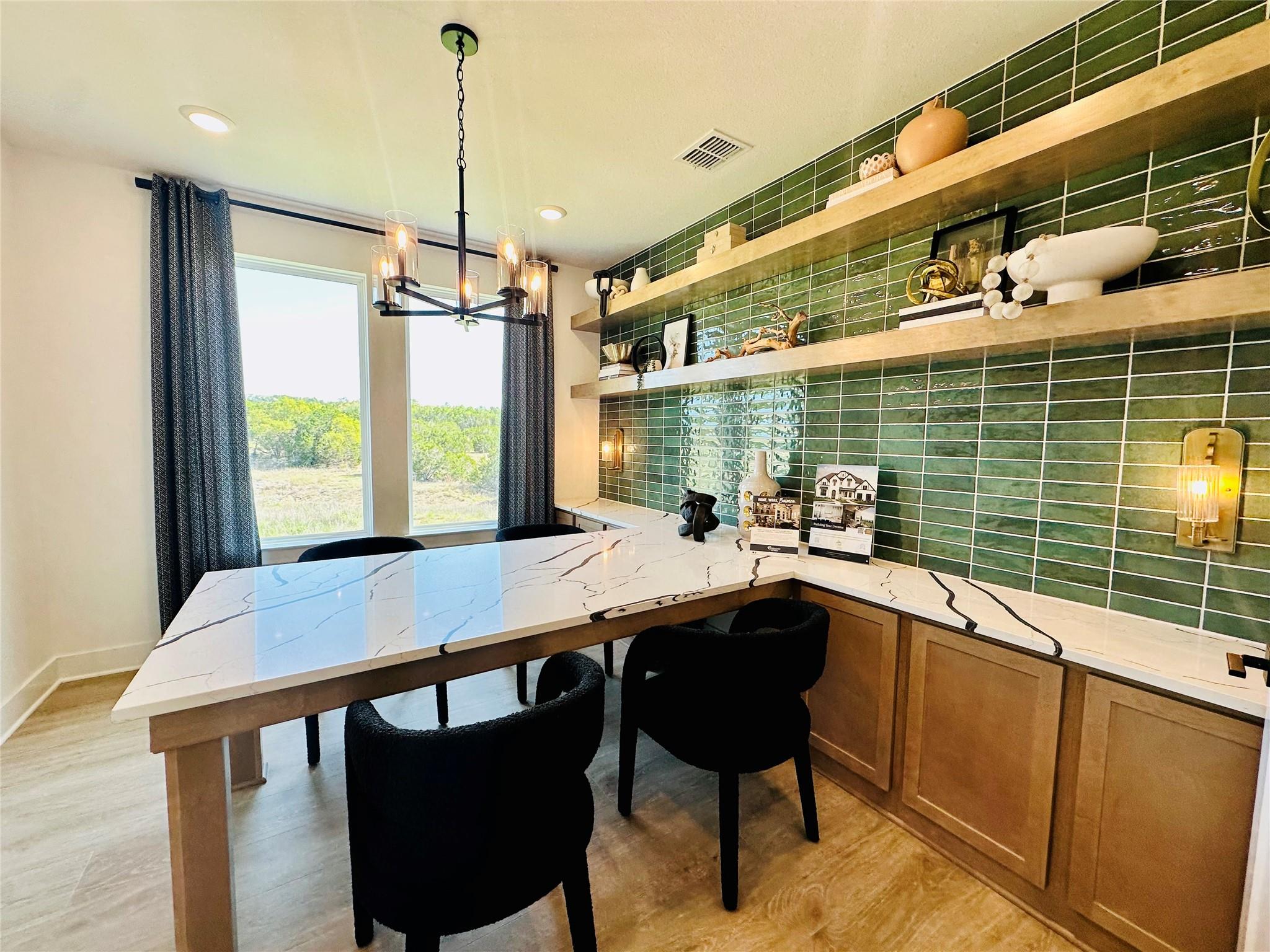 1603 Headwaters Blvd, Dripping Springs, TX 78620