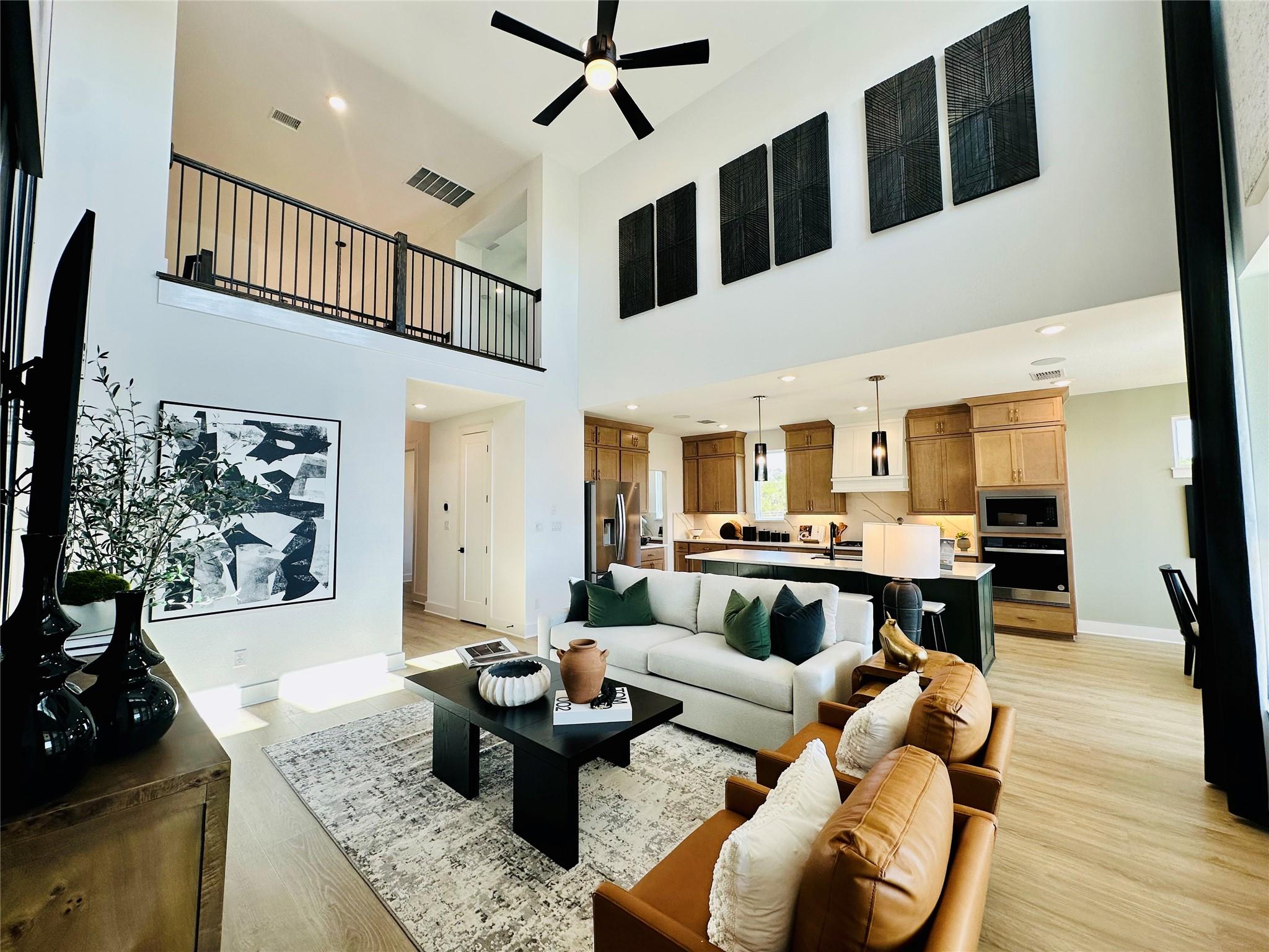 1603 Headwaters Blvd, Dripping Springs, TX 78620