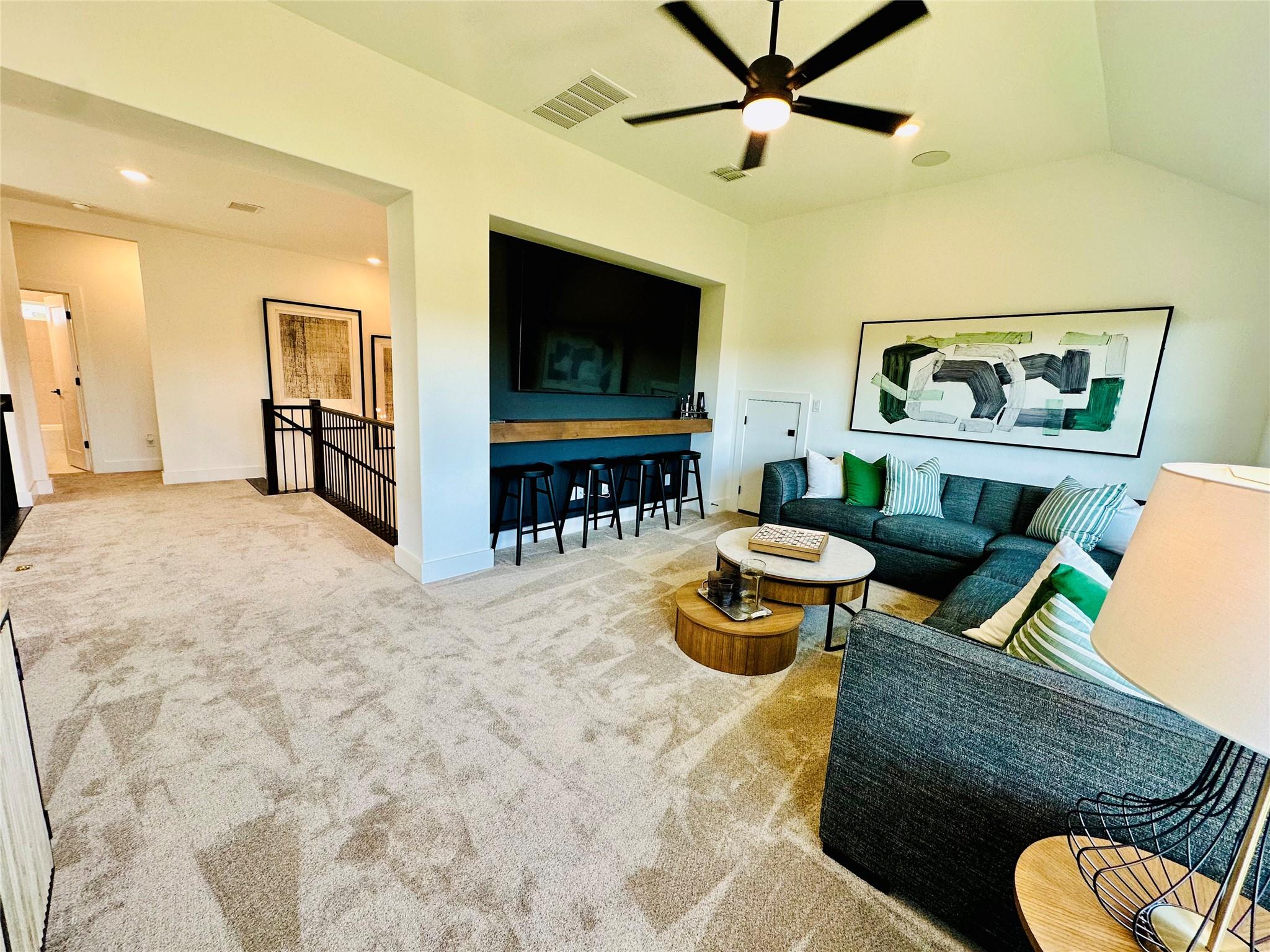 1603 Headwaters Blvd, Dripping Springs, TX 78620