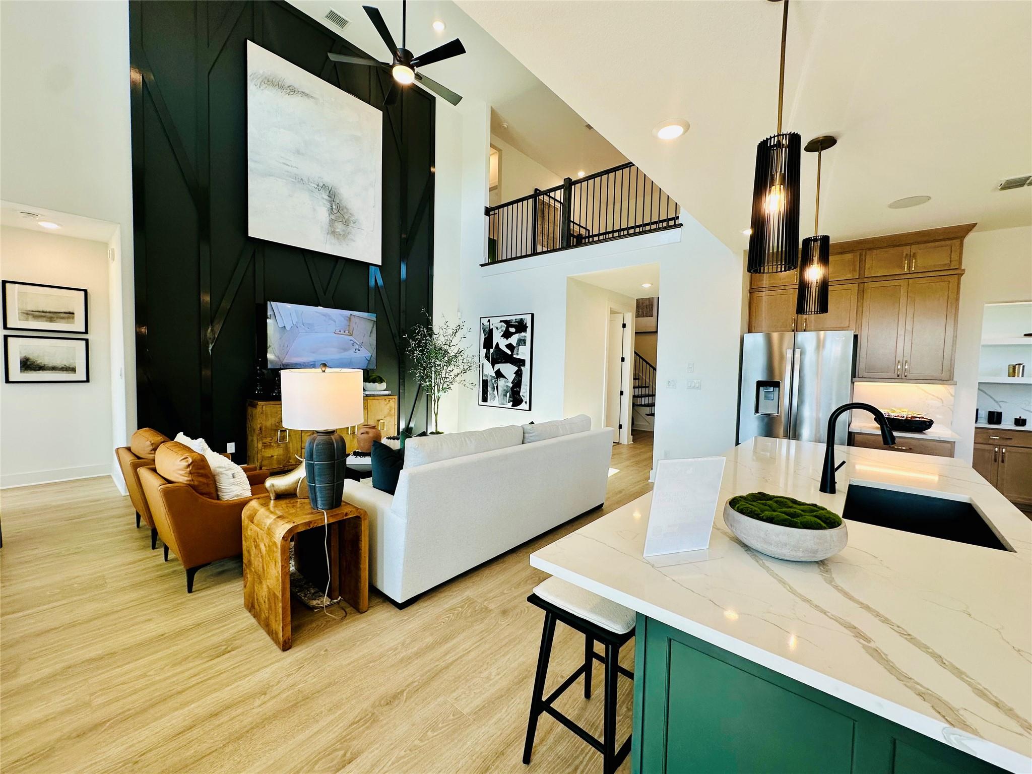 1603 Headwaters Blvd, Dripping Springs, TX 78620