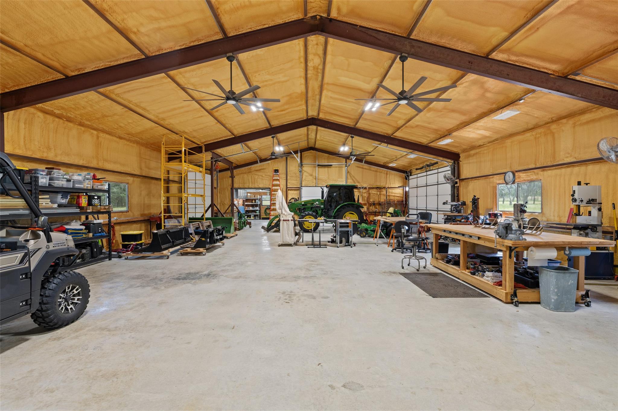 1241 Sandy Oaks Ranch Rd, Johnson City, TX 78636