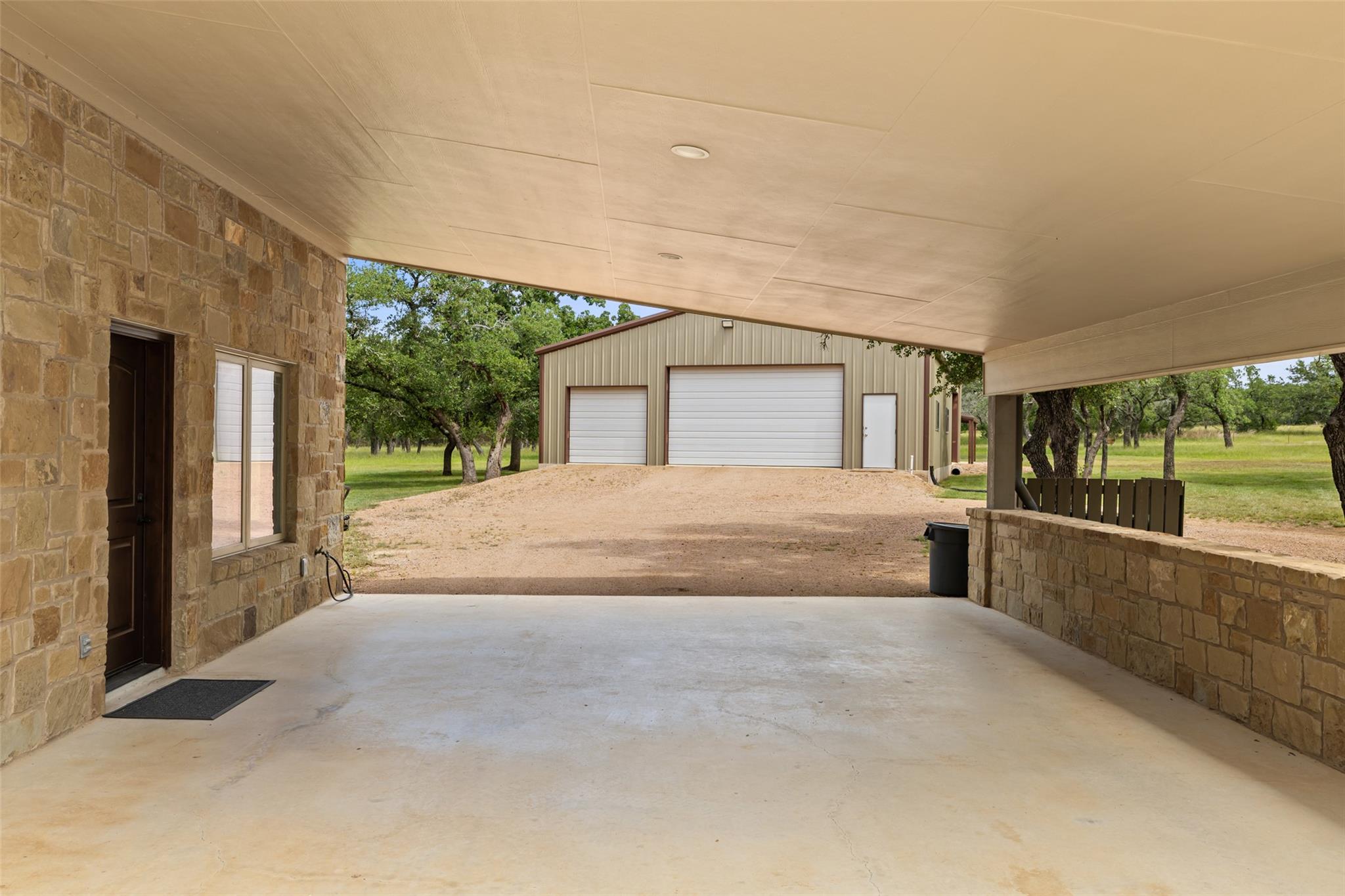 1241 Sandy Oaks Ranch Rd, Johnson City, TX 78636