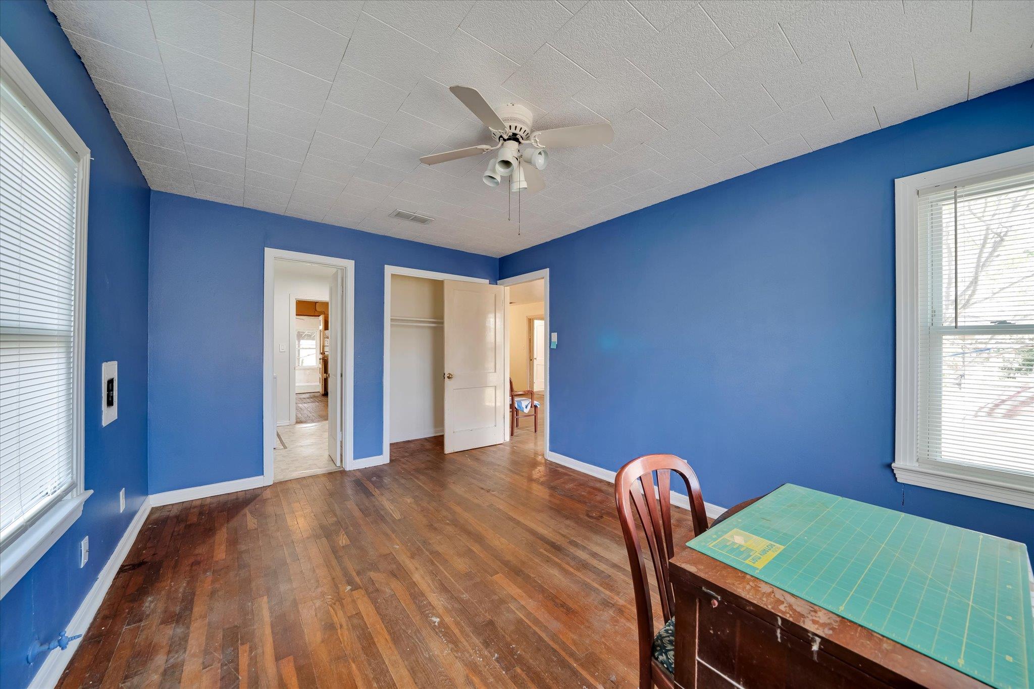 1206 Ruth Ave, Austin, TX 78757