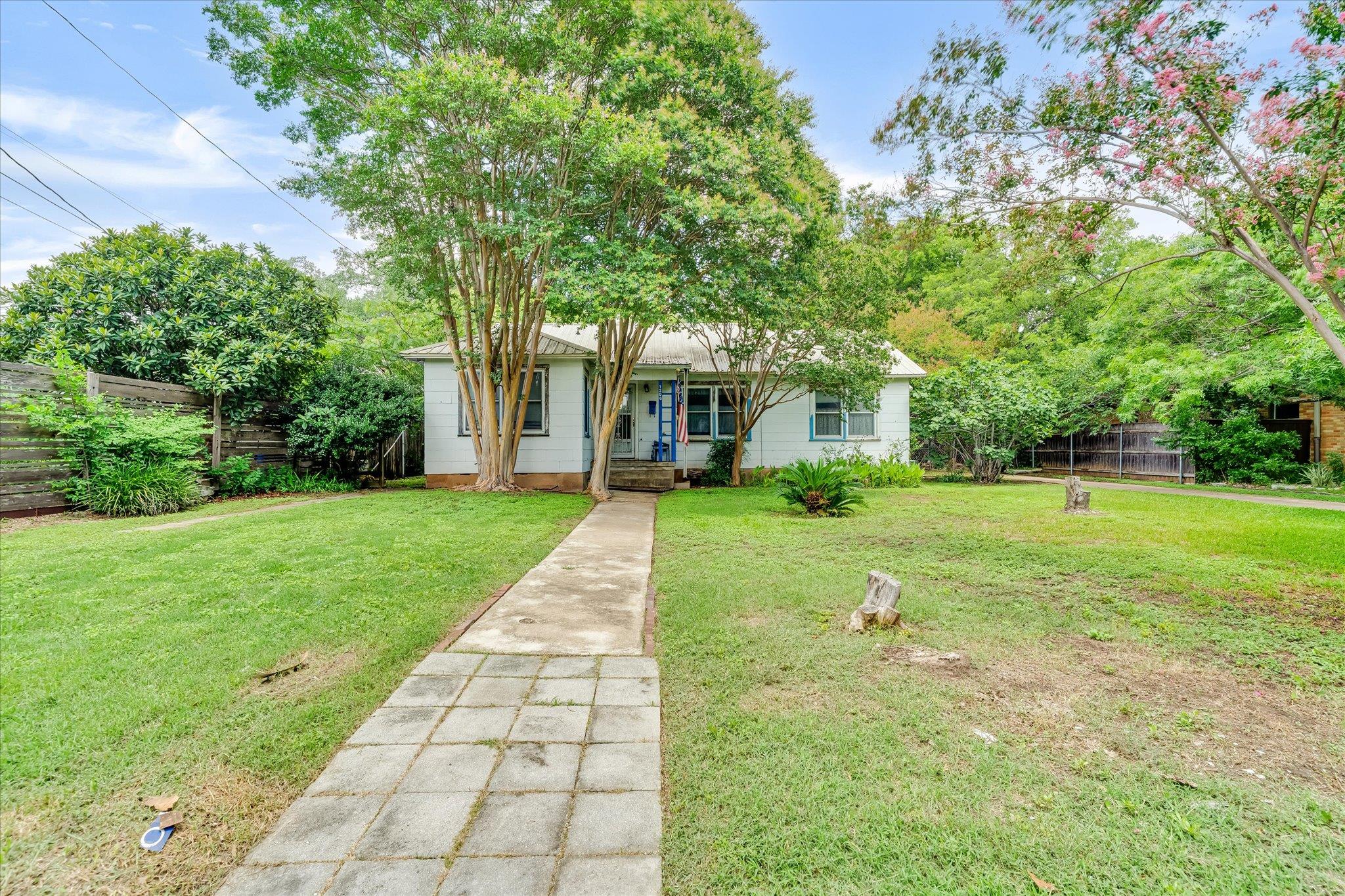 1206 Ruth Ave, Austin, TX 78757