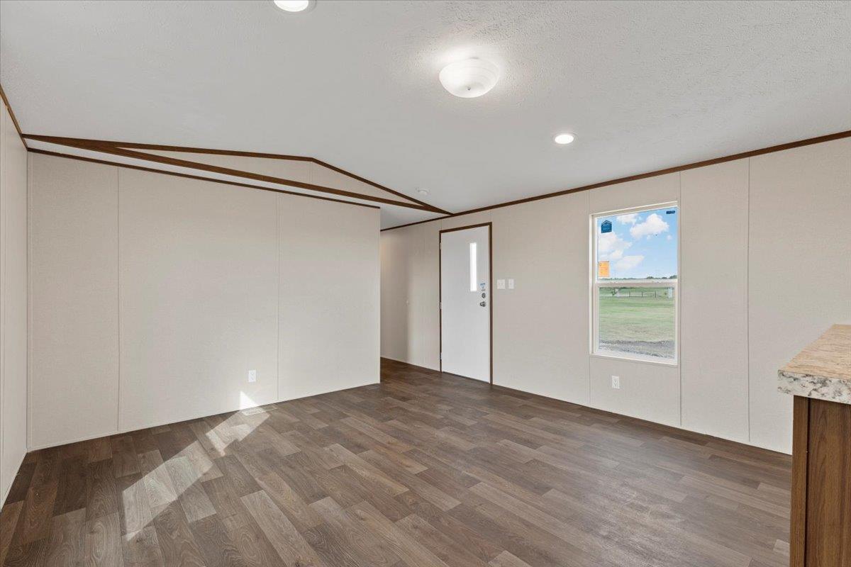 9231 Williamson Rd, Buda, TX 78610