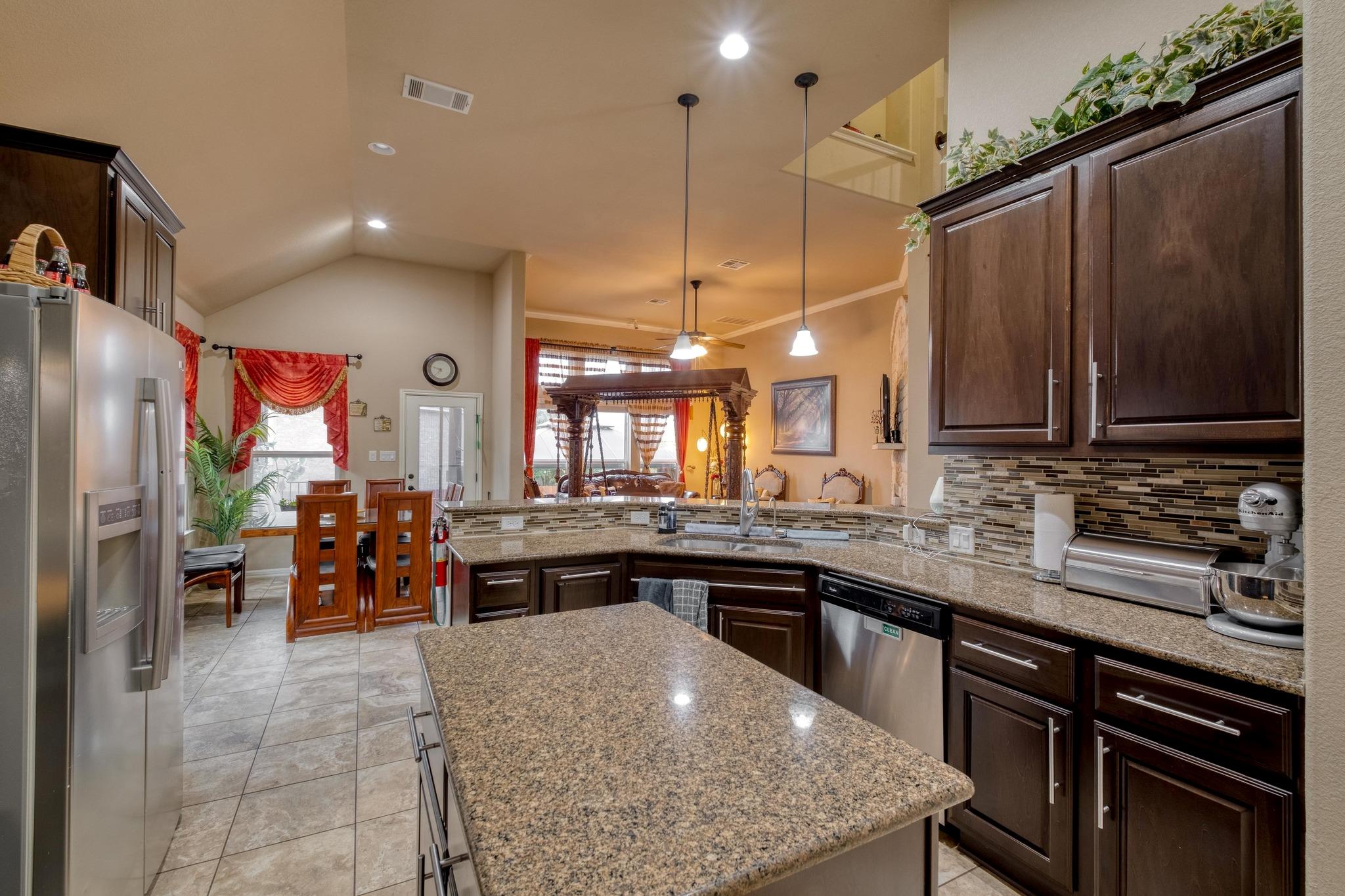 3040 Sachen St, Georgetown, TX 78626