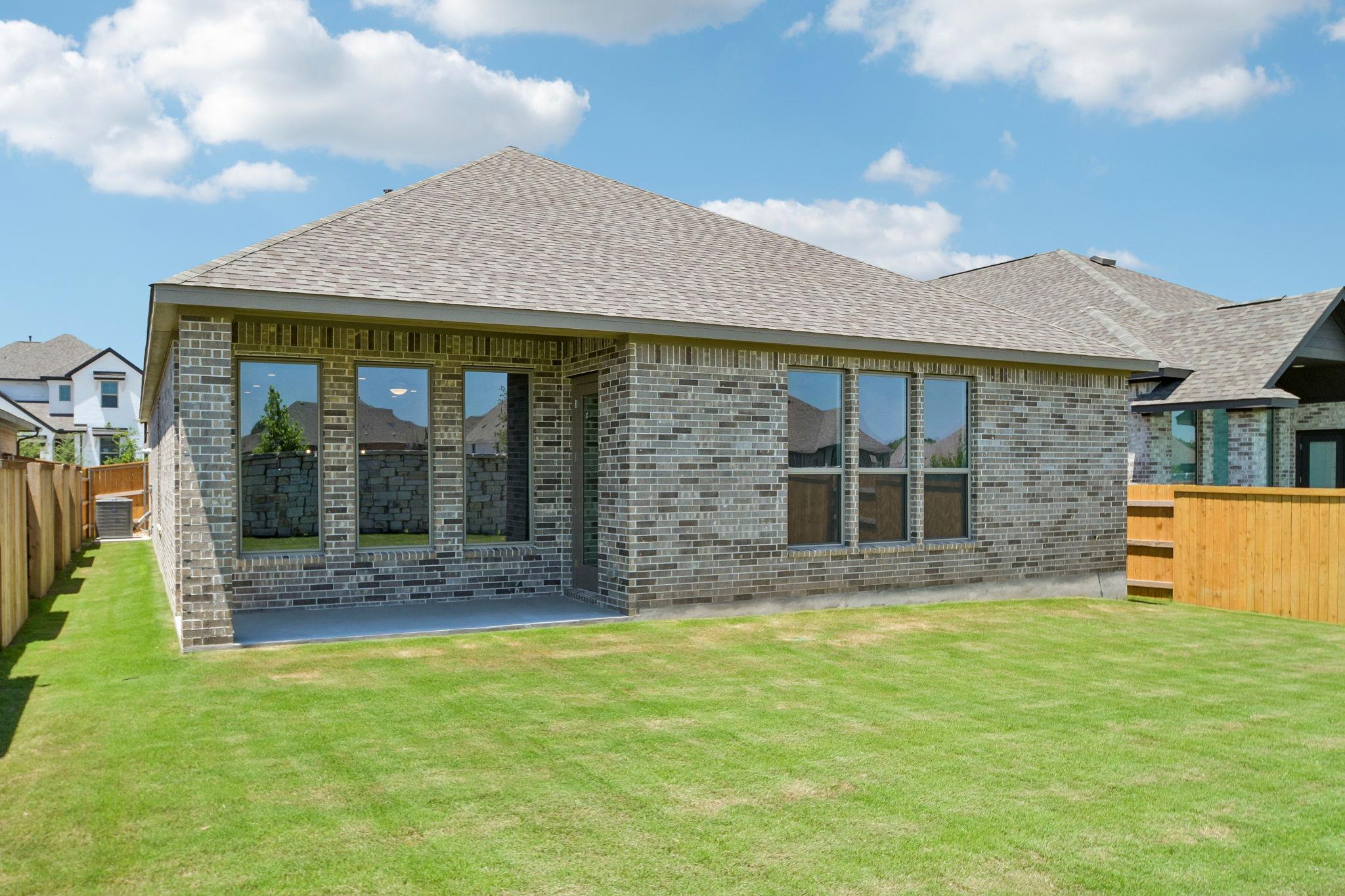 128 Prickly Poppy Loop, Kyle, TX 78640