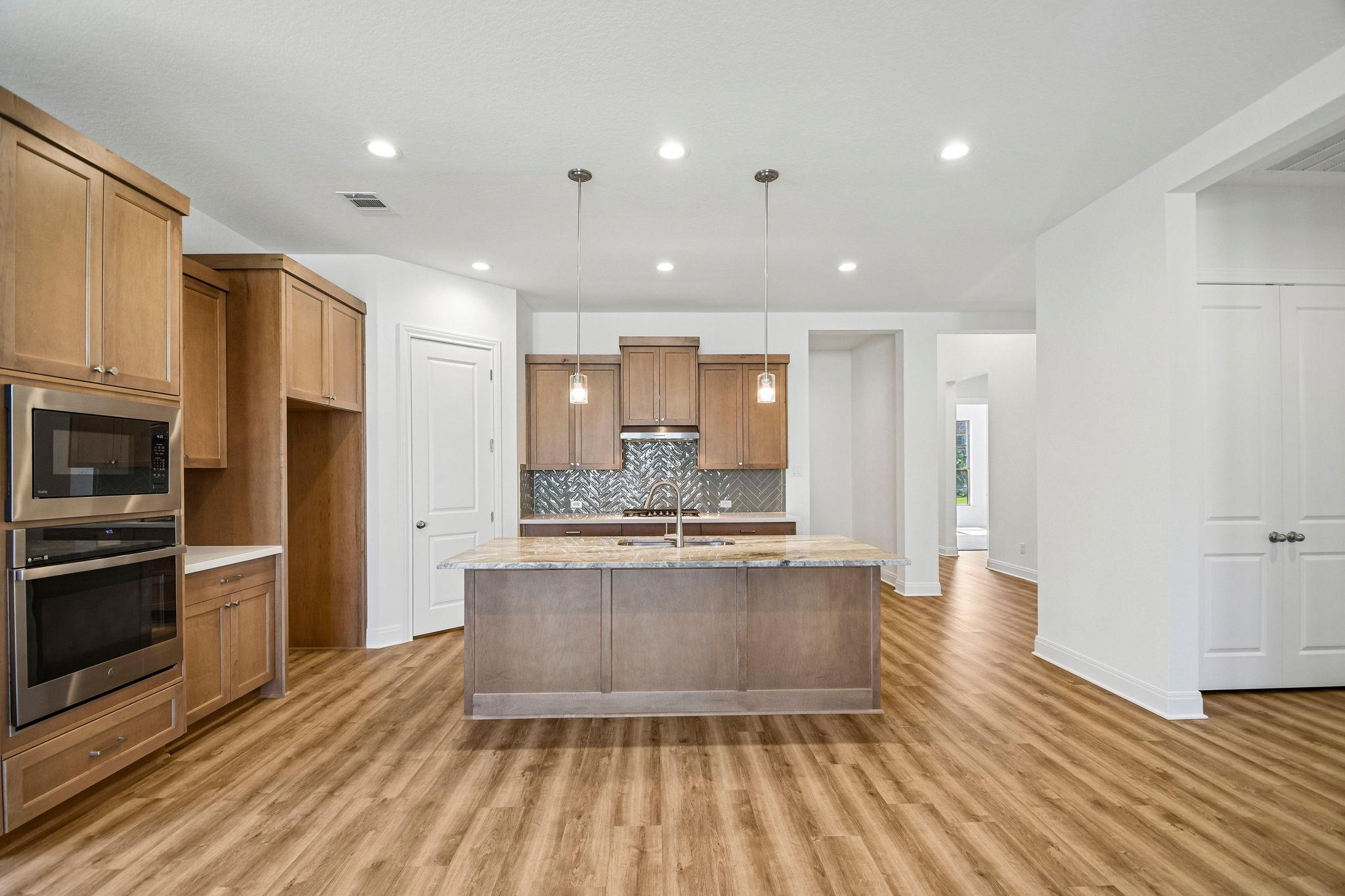 128 Prickly Poppy Loop, Kyle, TX 78640