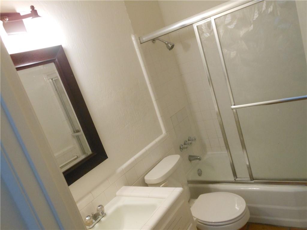 2308 Barton Skwy NW # B, Austin, TX 78704