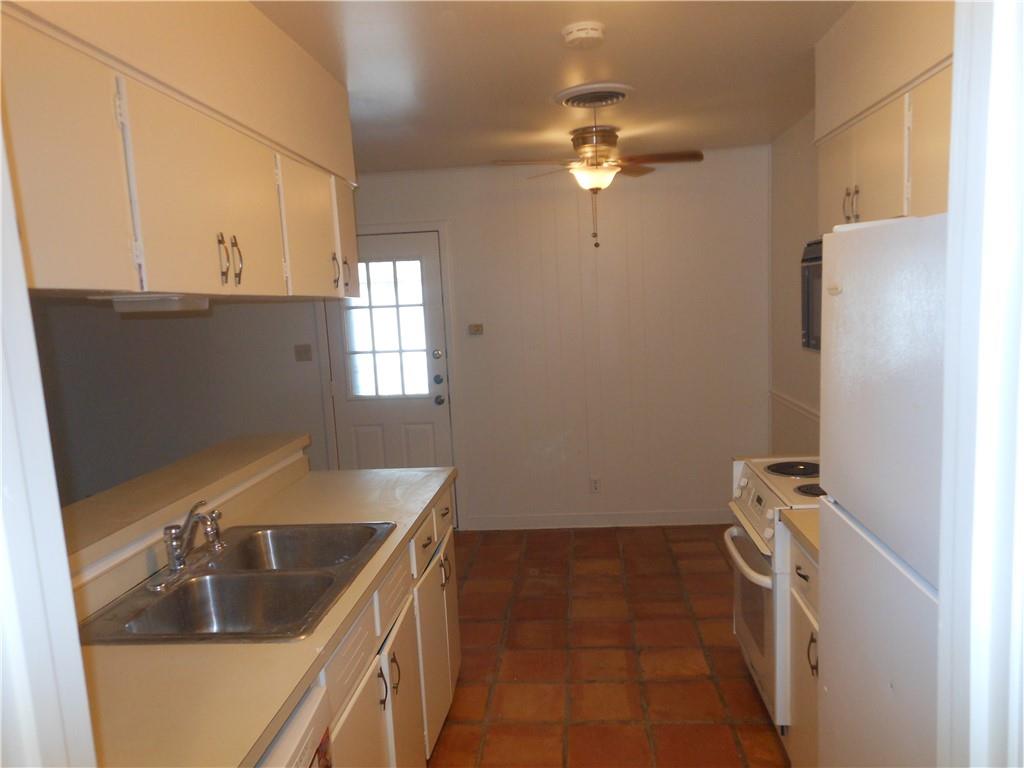 2308 Barton Skwy NW # B, Austin, TX 78704