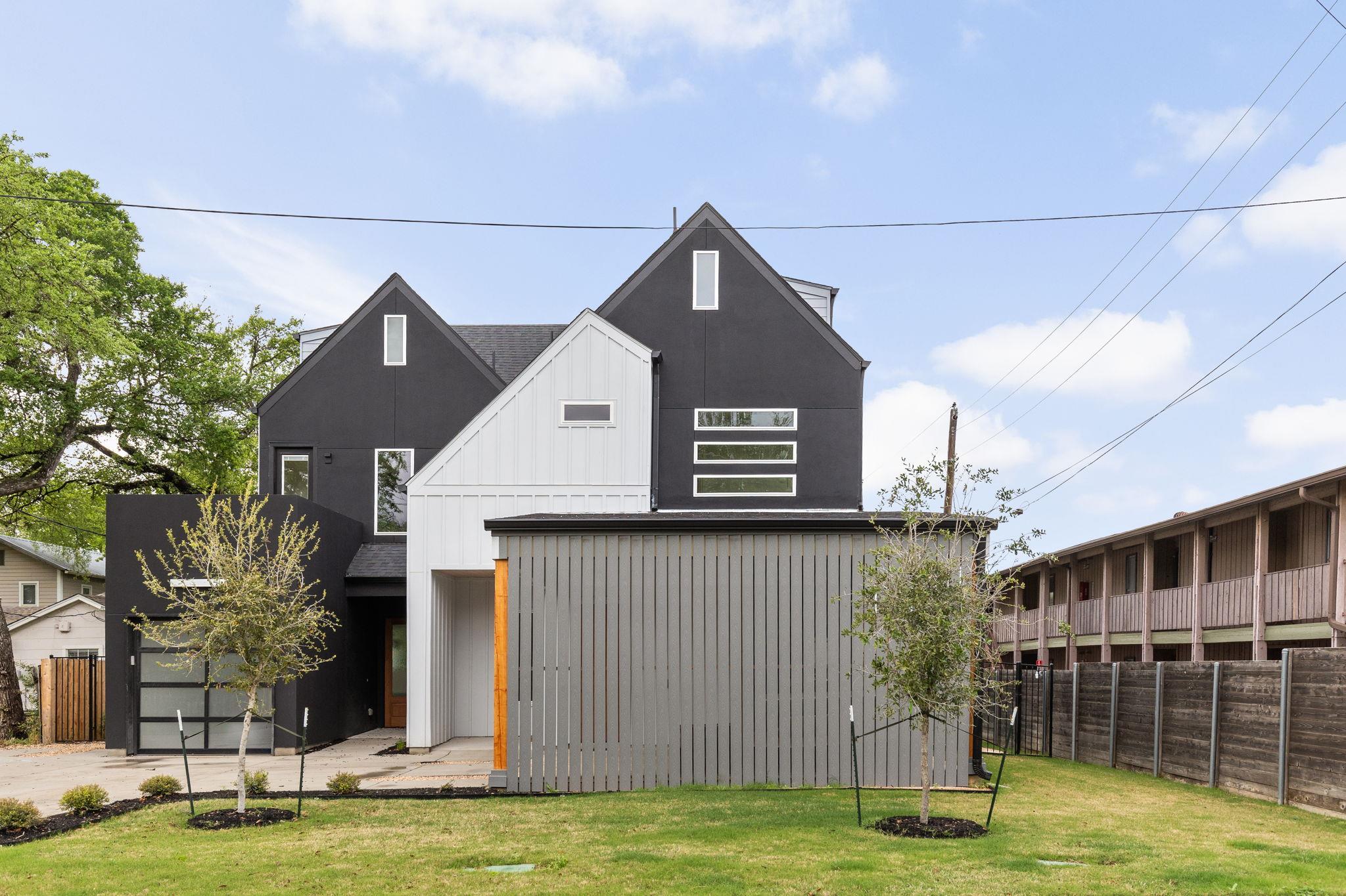 1402 Summit St # A, Austin, TX 78741