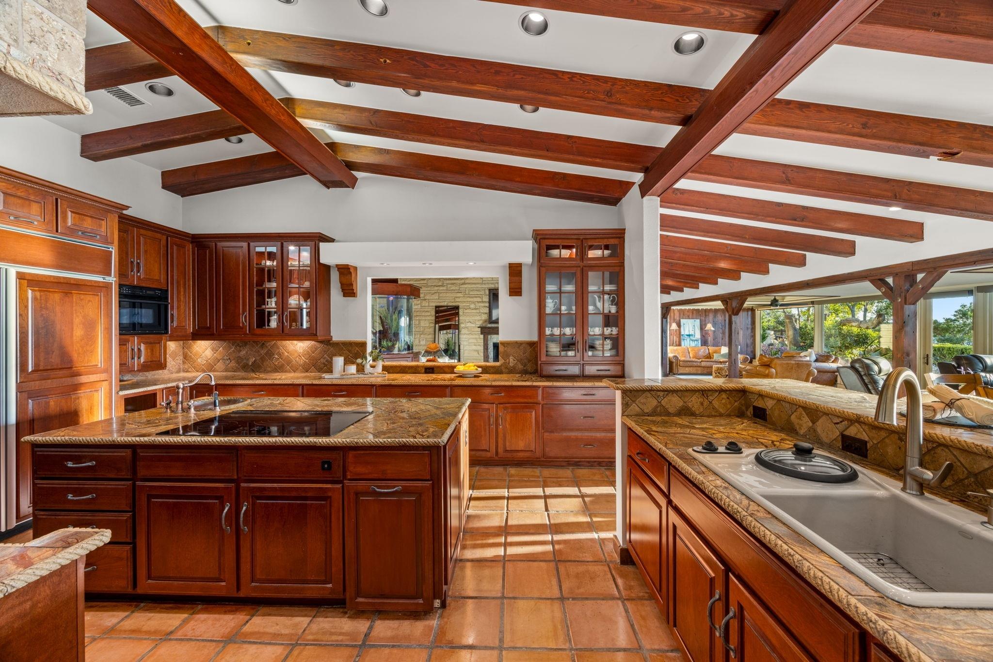 15907 Booth Cir, Volente, TX 78641
