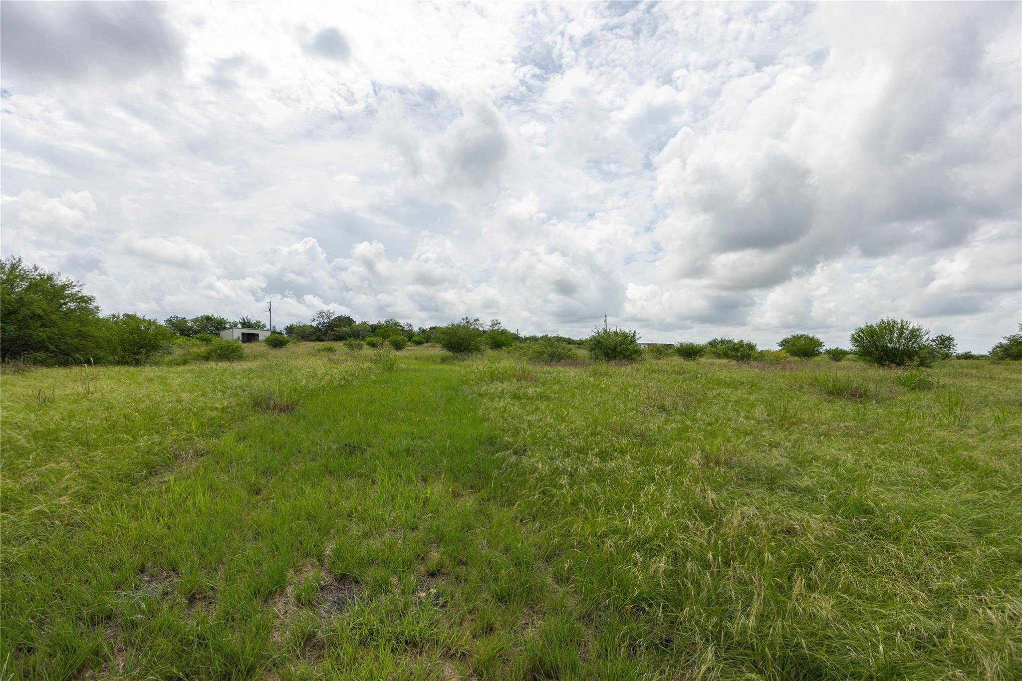 6868 Pfeil Rd, Schertz, TX 78154