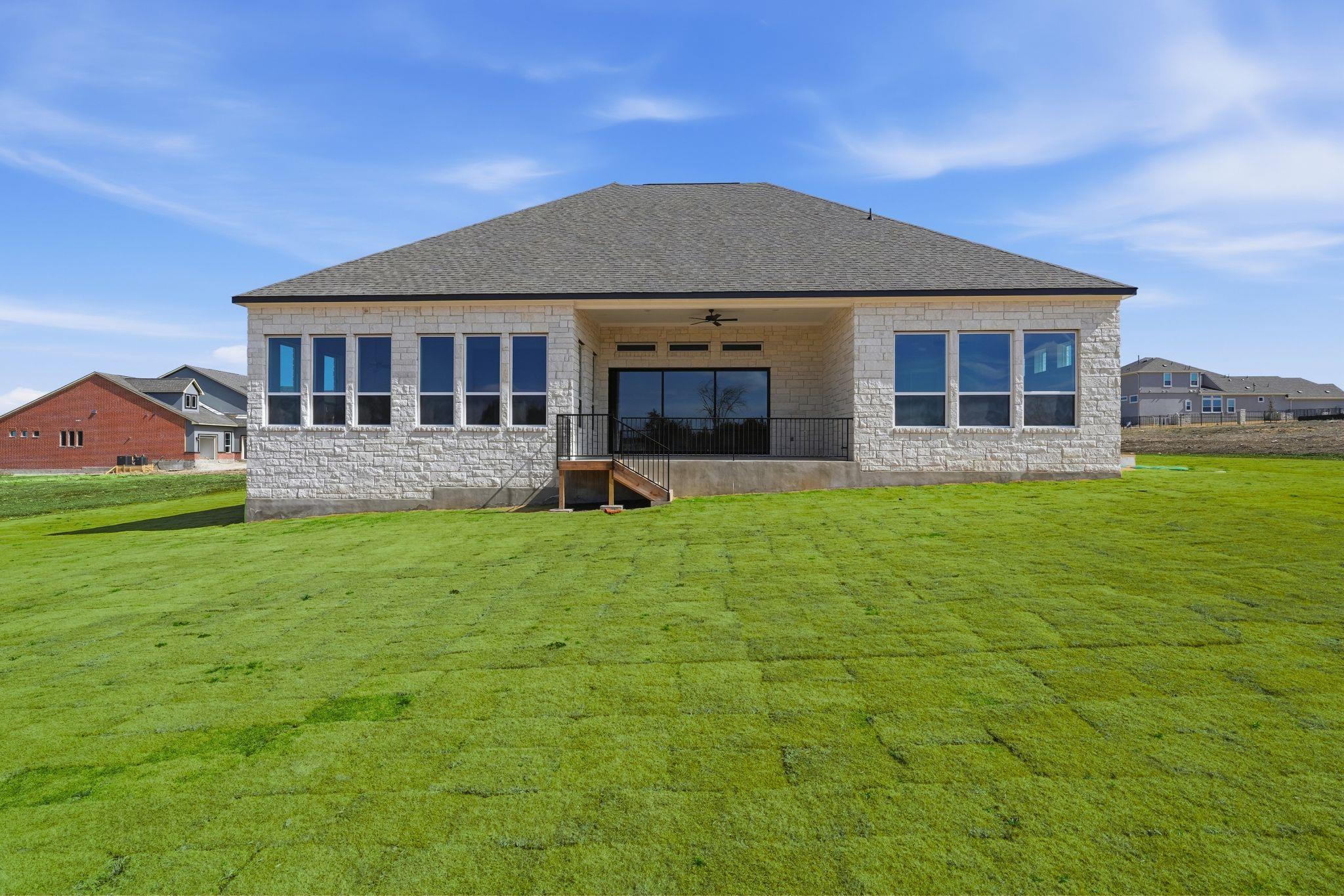 1209 Doelling Dr, Florence, TX 76527