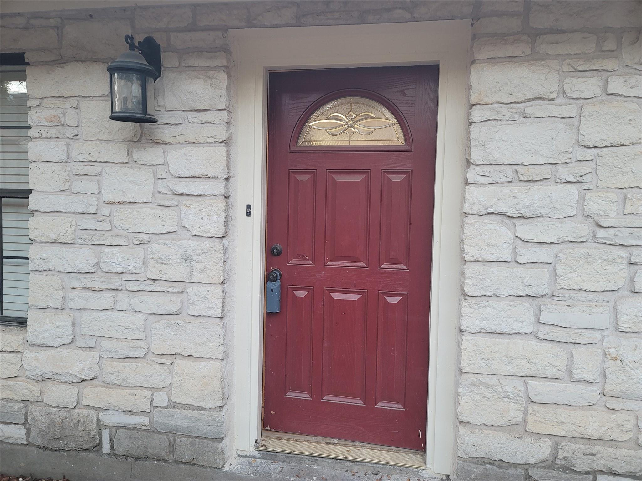 306 E Anderson Ave, Round Rock, TX 78664