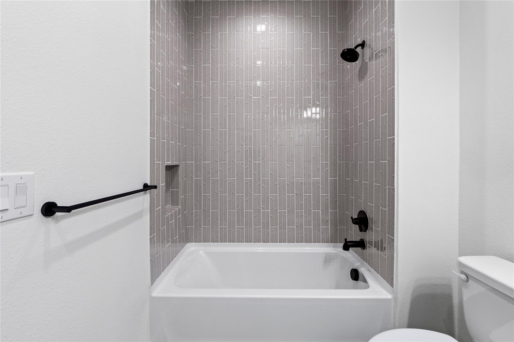 1200 Bianca Breeze Pl, Austin, TX 78721