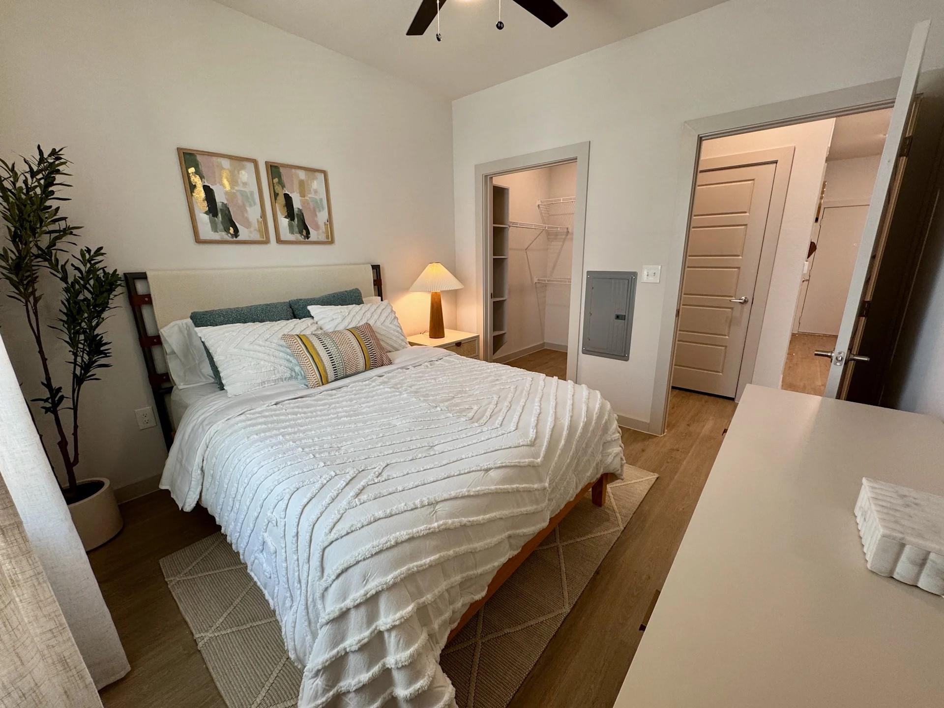 320 Goll St # 2236, Kyle, TX 78640