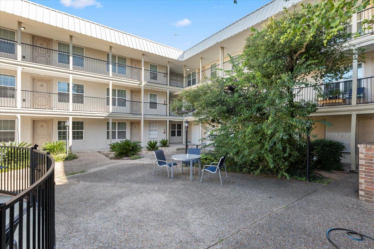 910 Duncan Ln # 57, Austin, TX 78705