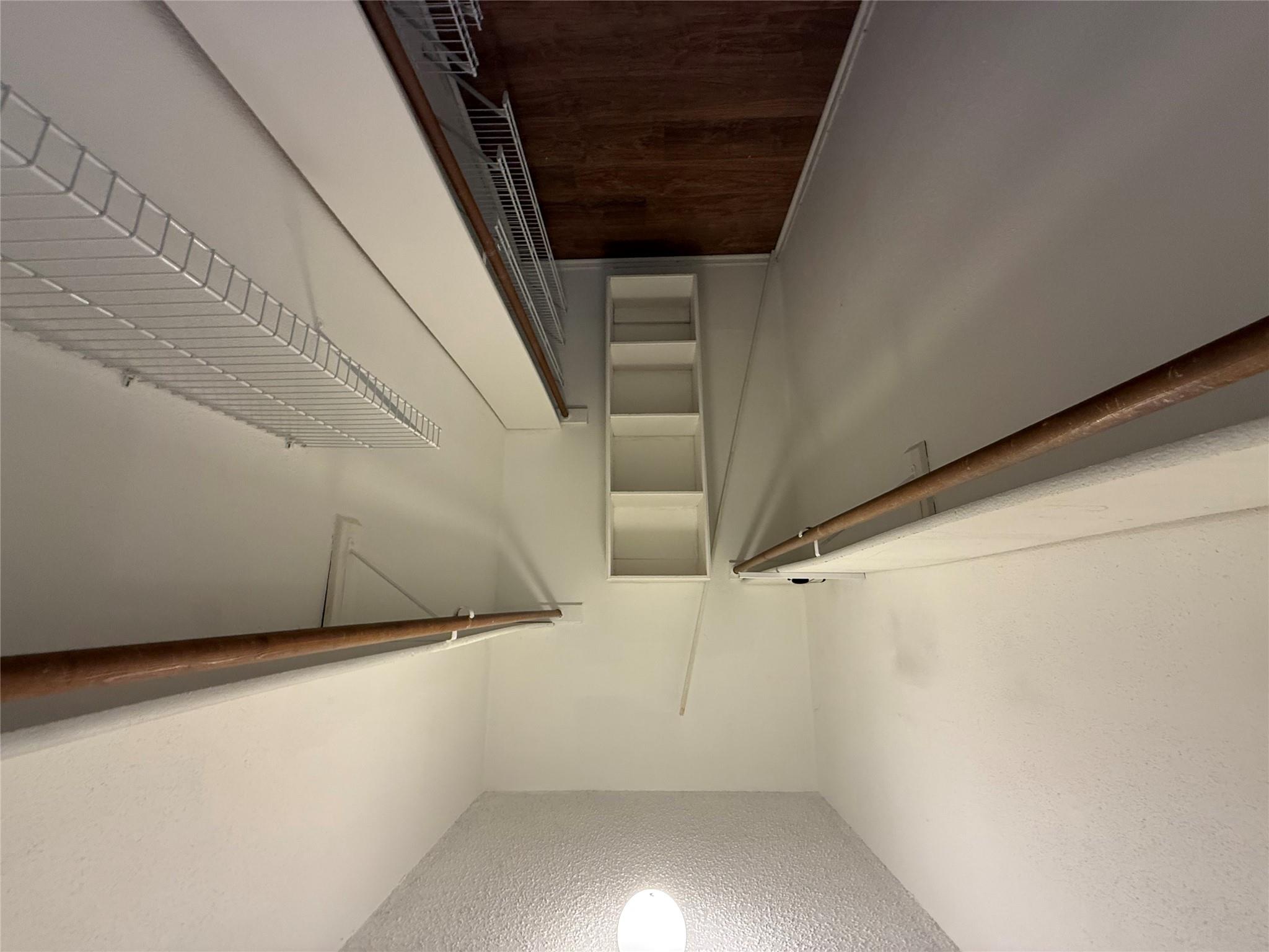 114 E 31st St # 213, Austin, TX 78705