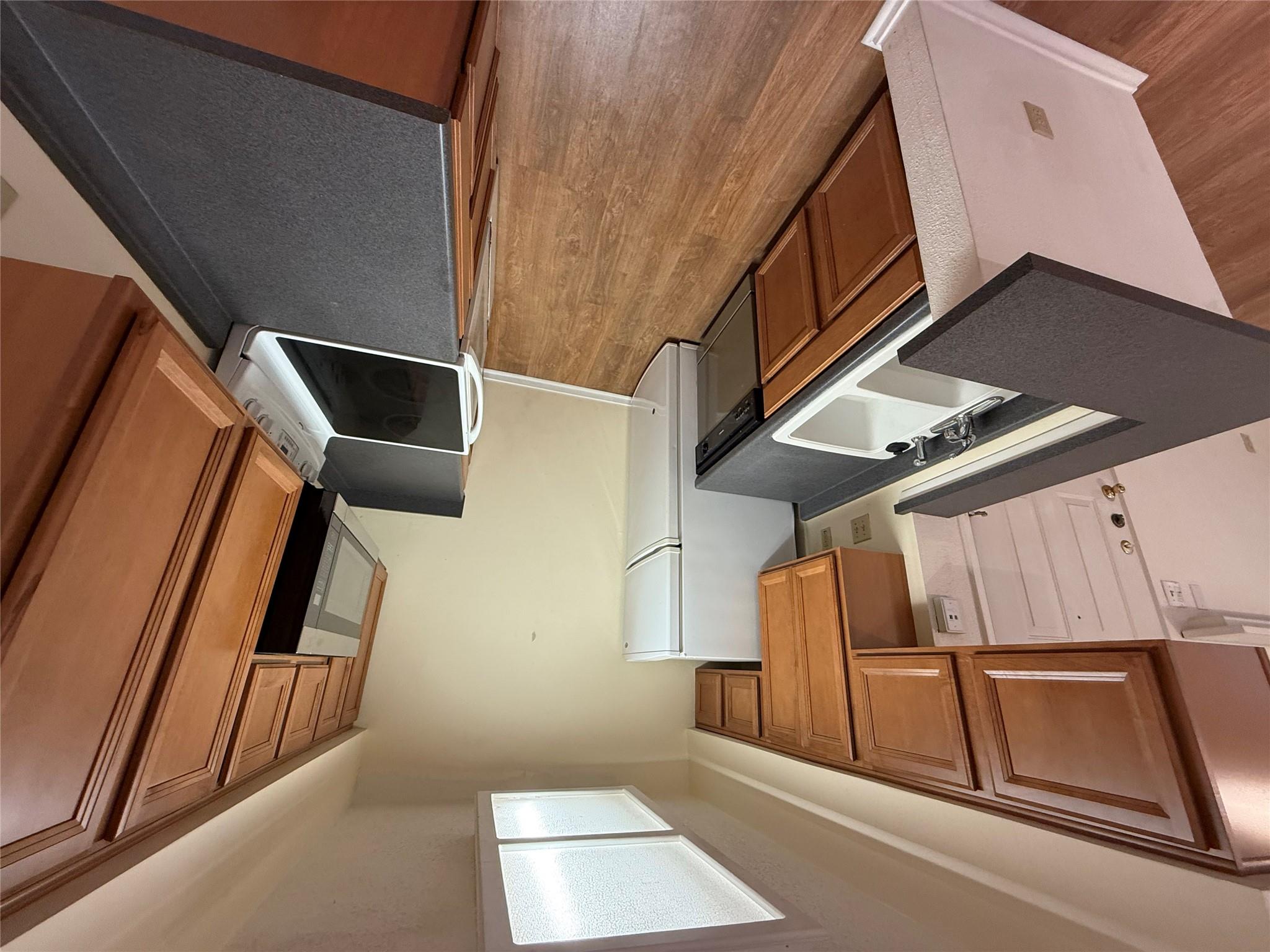 114 E 31st St # 213, Austin, TX 78705