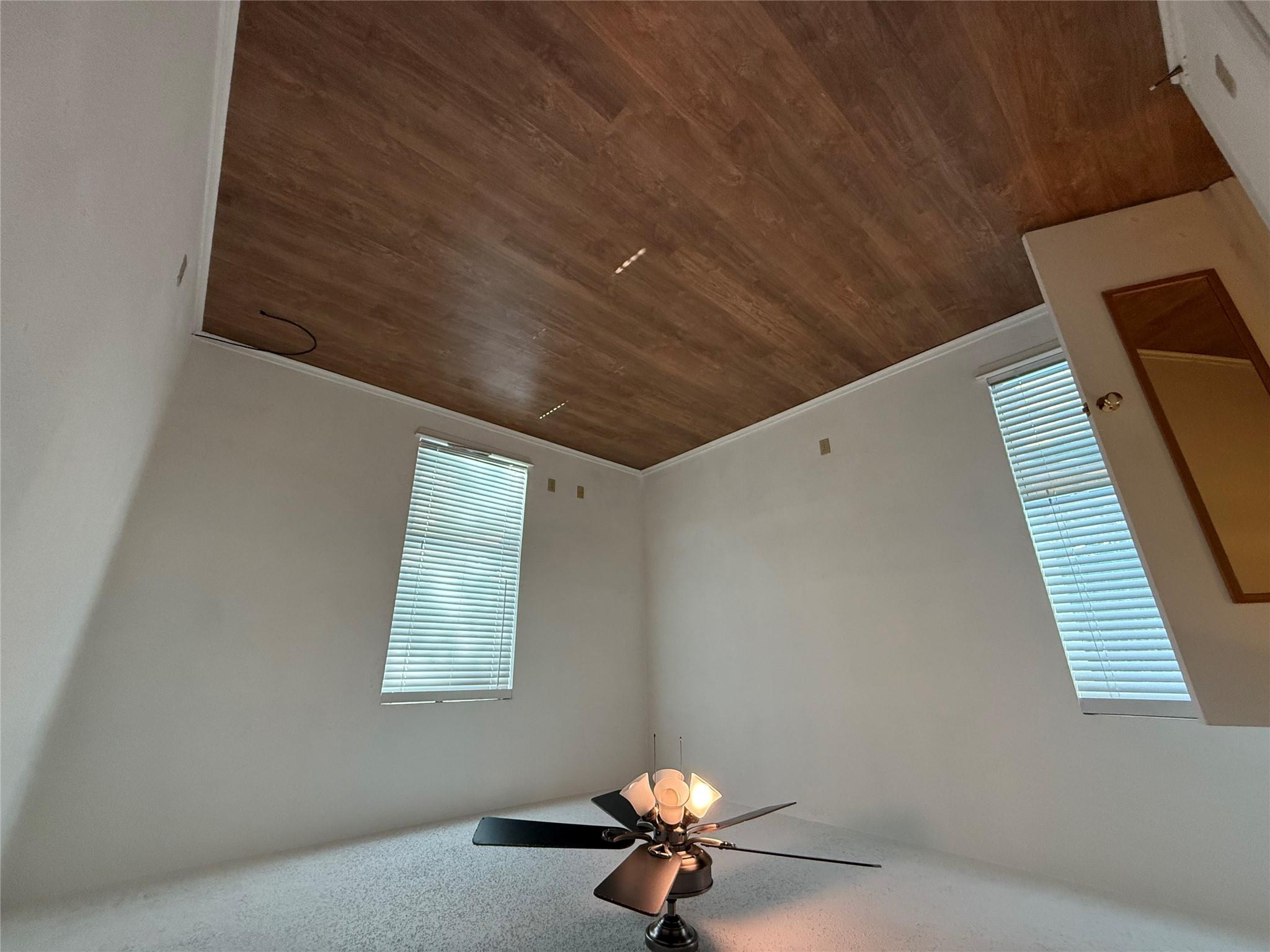 114 E 31st St # 213, Austin, TX 78705