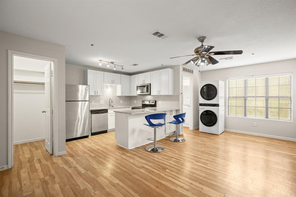 1013 W 23rd St # 104, Austin, TX 78705
