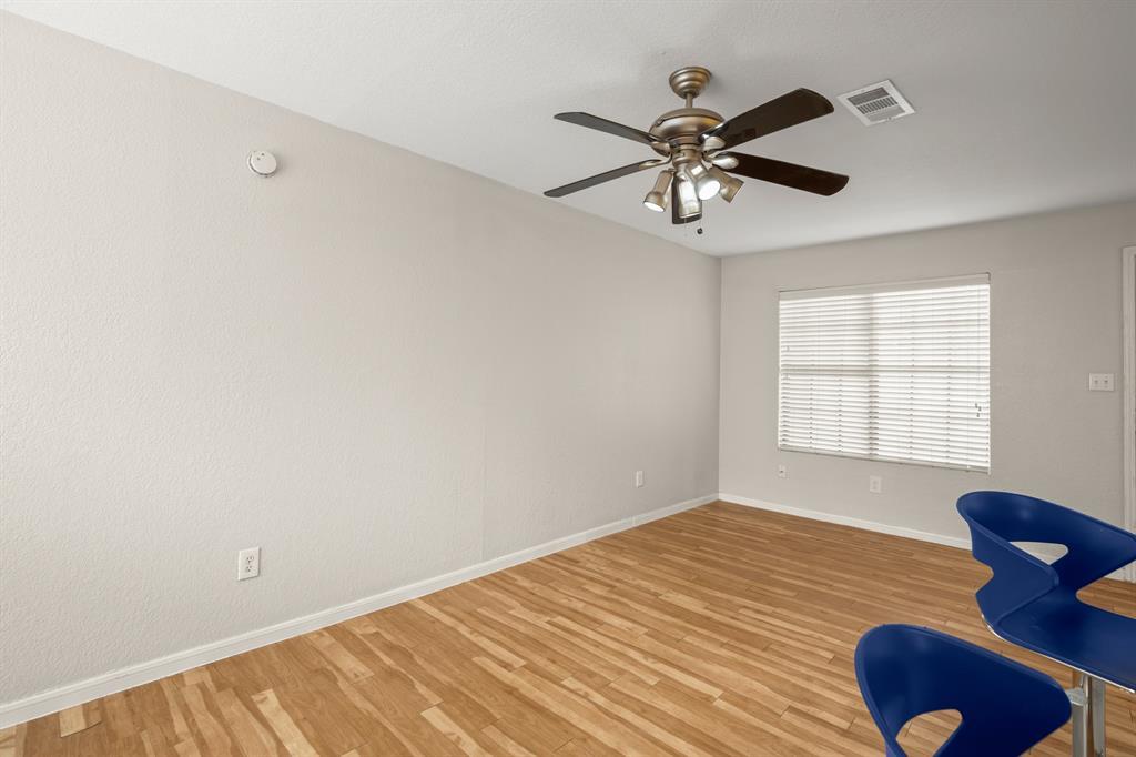 1013 W 23rd St # 104, Austin, TX 78705