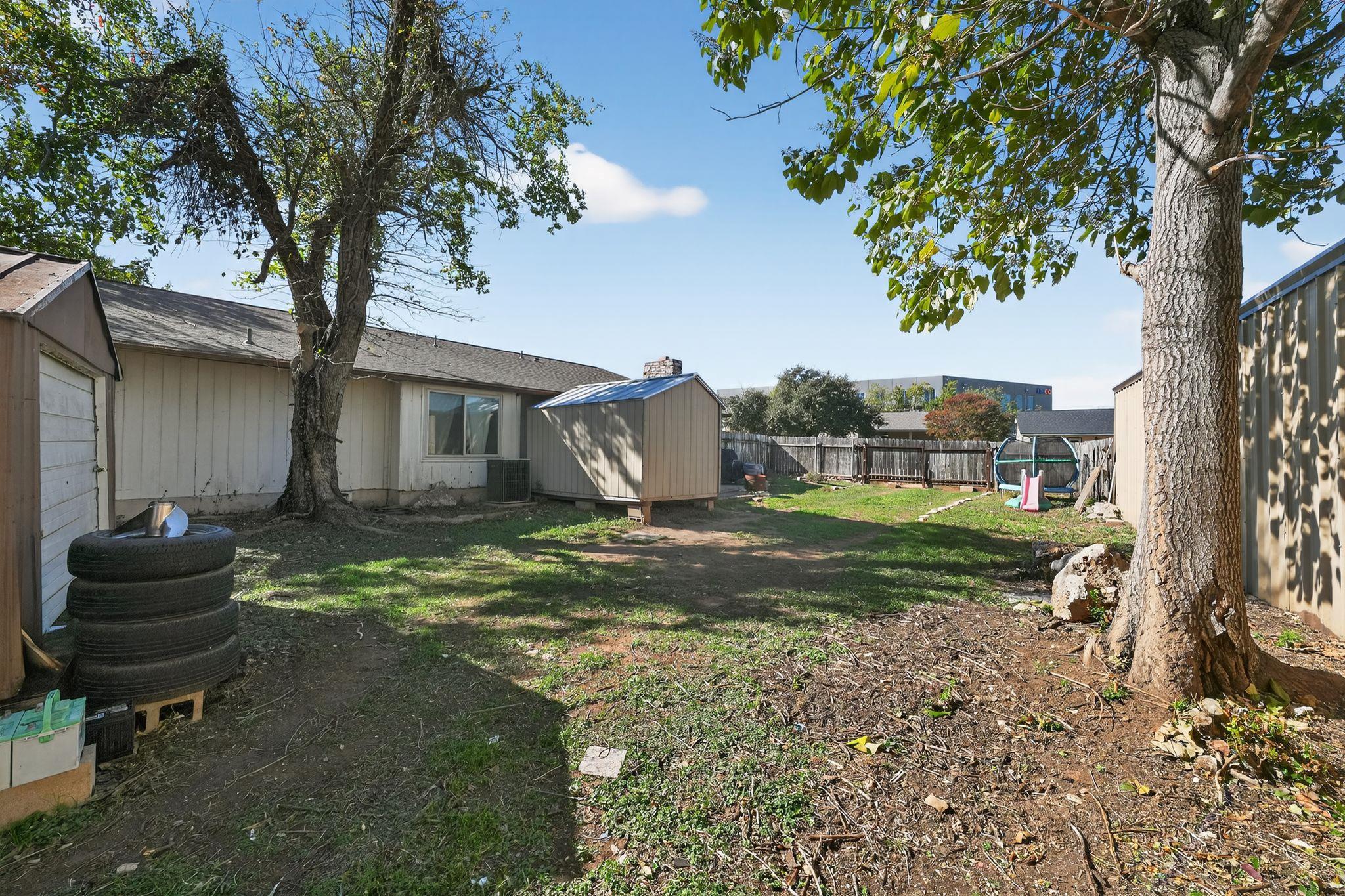 1209 Sagebrush Dr, Round Rock, TX 78681