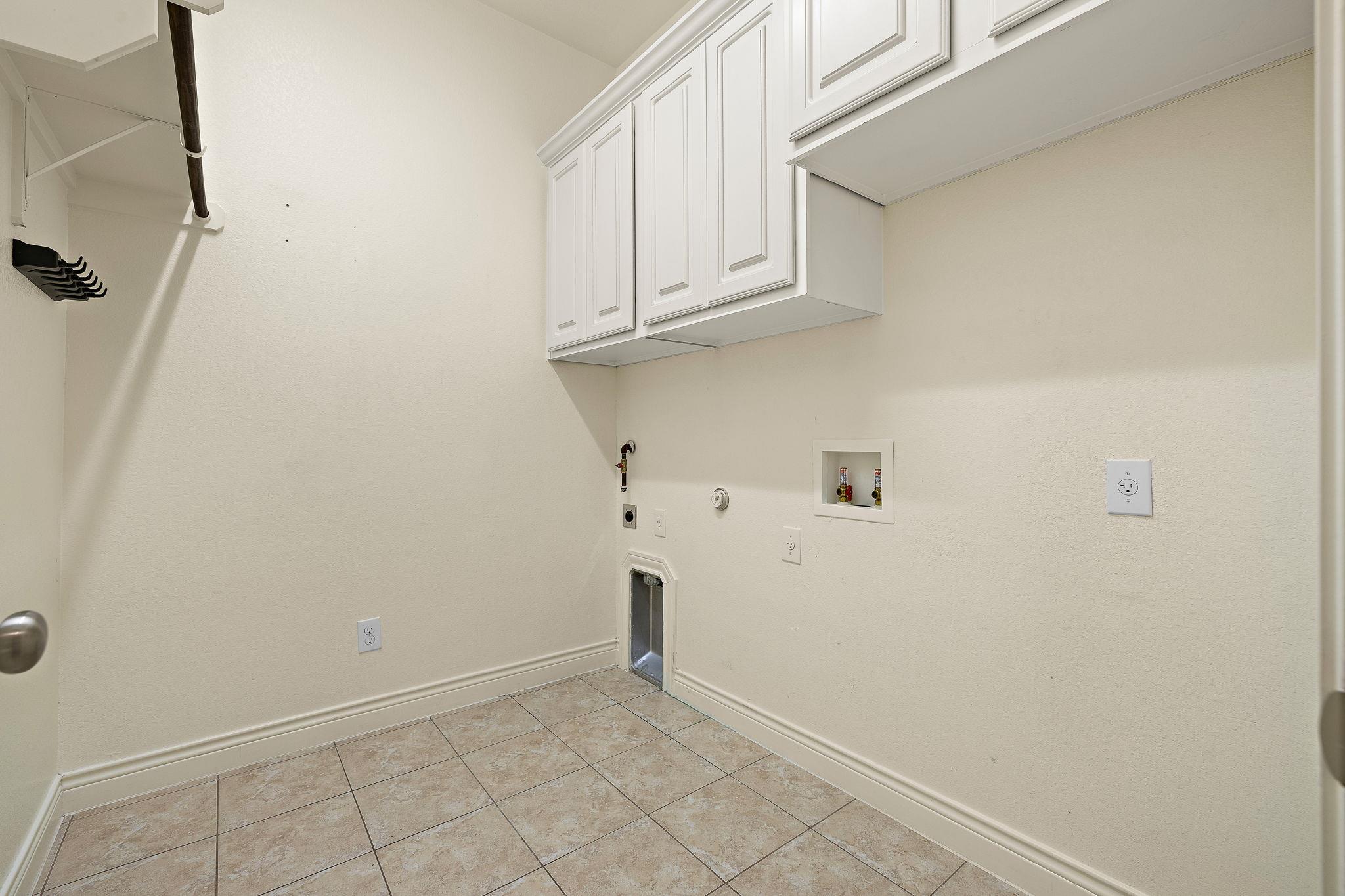 174 Estrella Xing, Georgetown, TX 78628