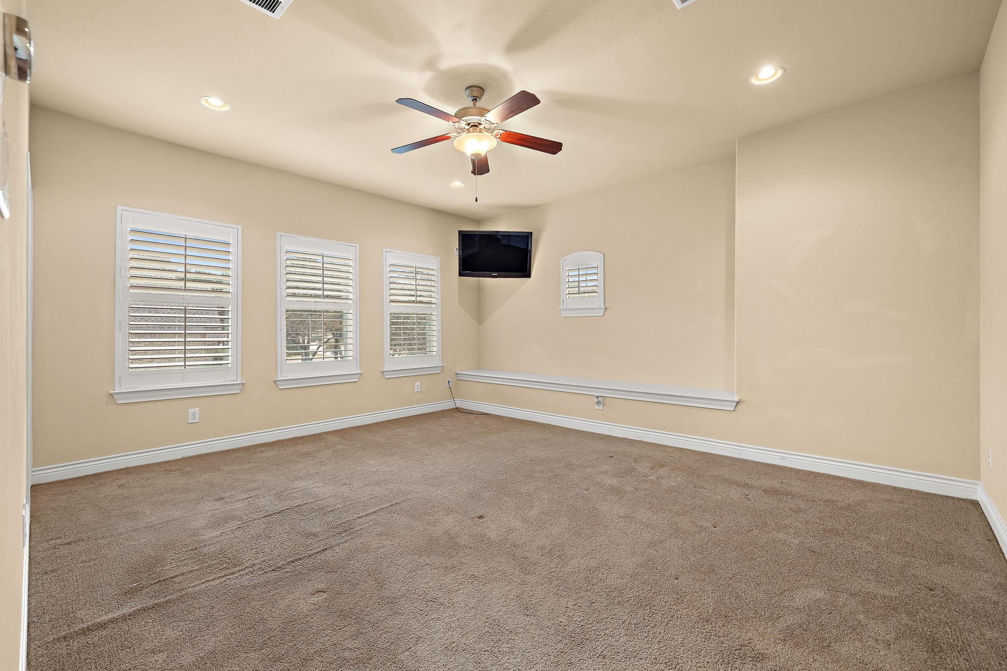 174 Estrella Xing, Georgetown, TX 78628