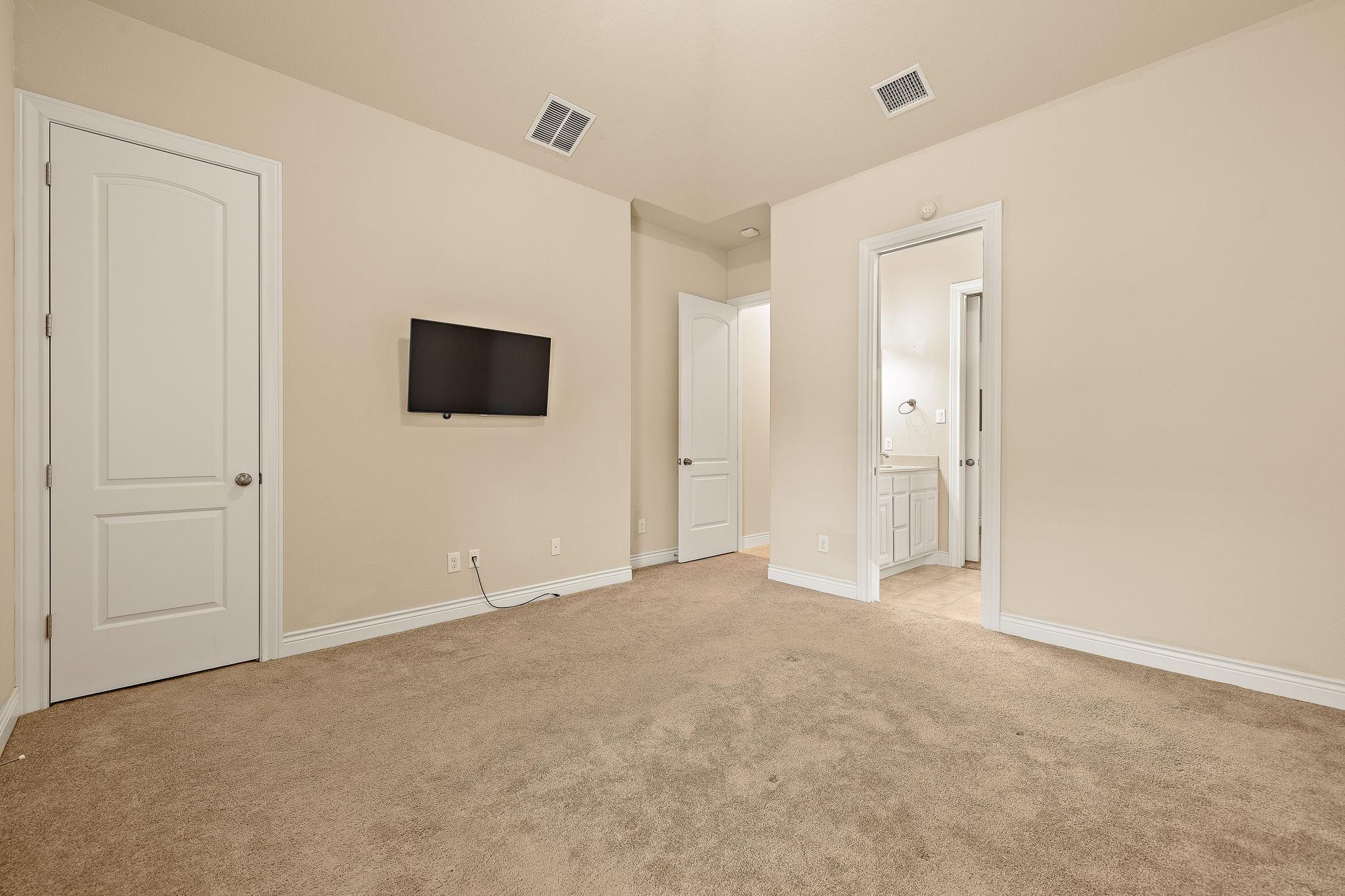 174 Estrella Xing, Georgetown, TX 78628