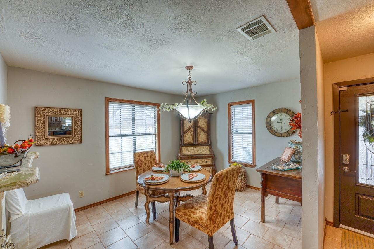 603 Sun Ray, Horseshoe Bay, TX 78657