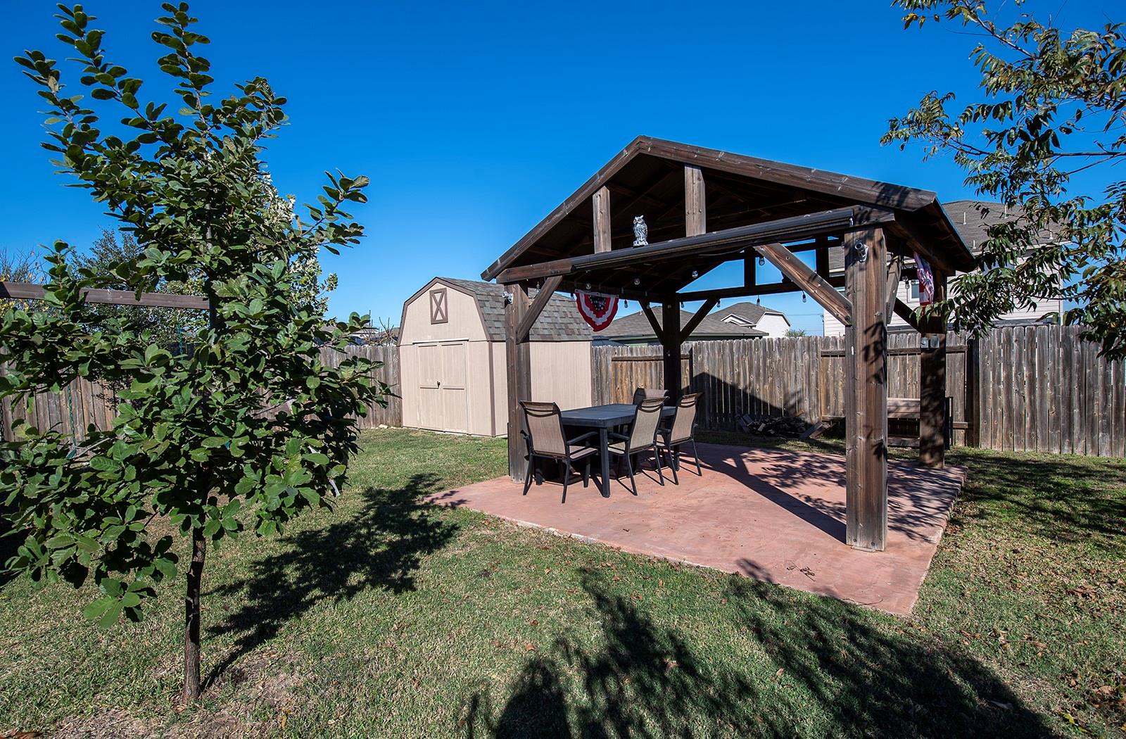 216 Millers Loop, Jarrell, TX 76537