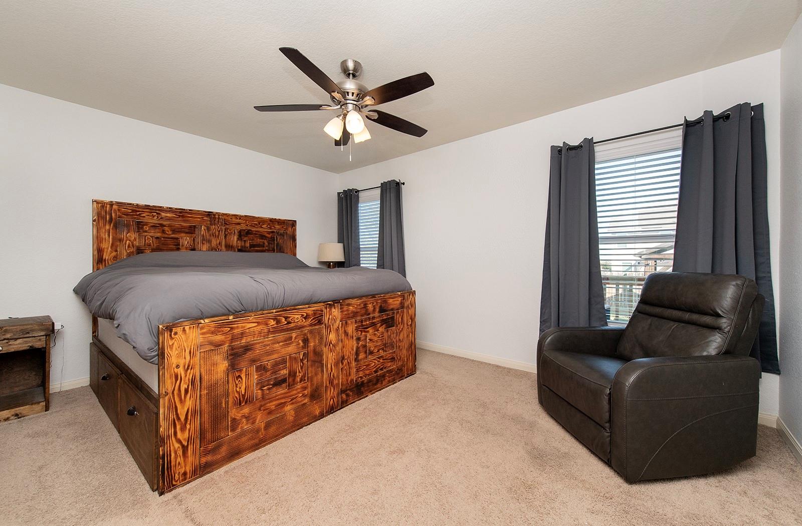 216 Millers Loop, Jarrell, TX 76537
