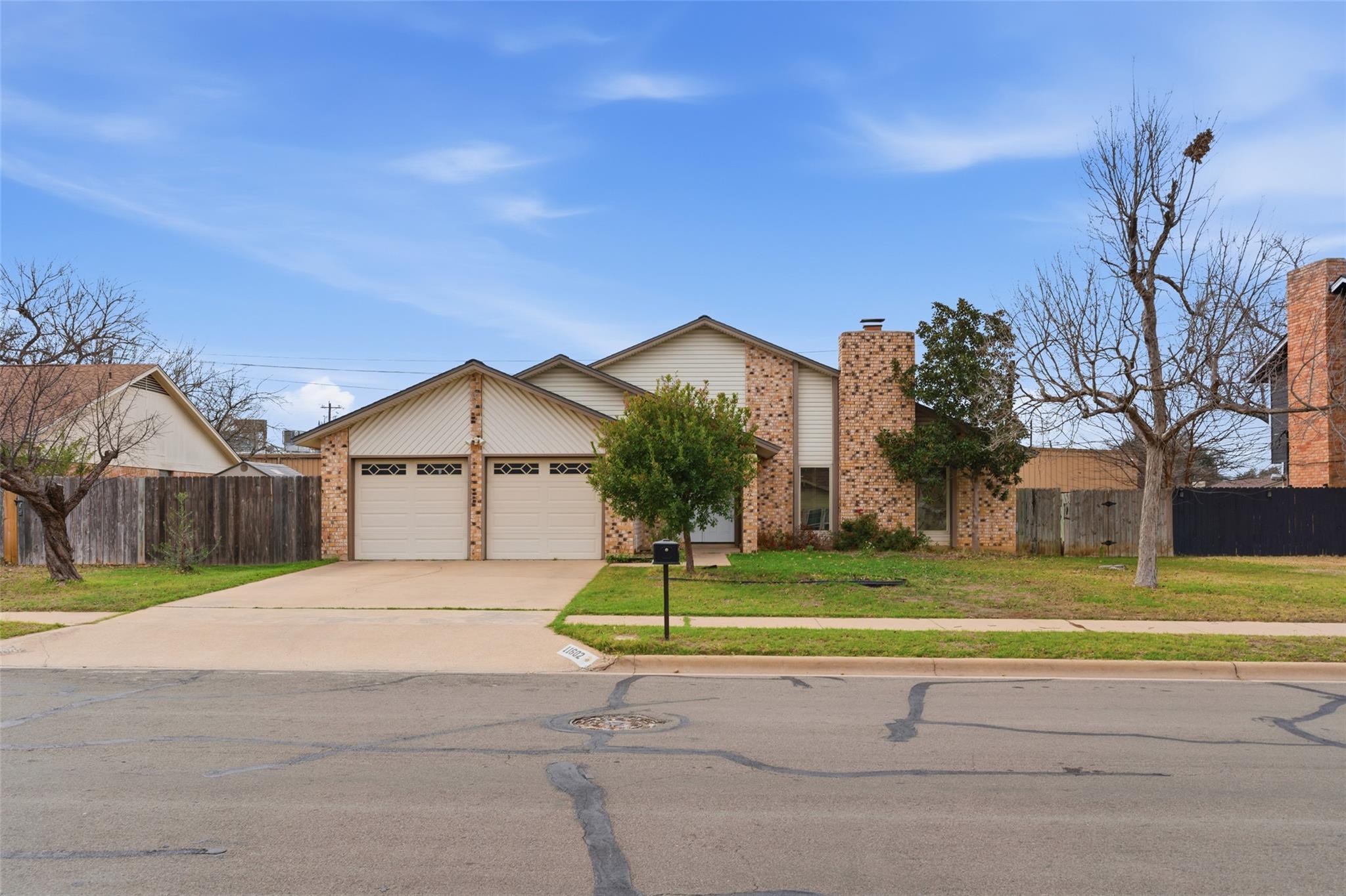 11602 Crosstimber Dr, Austin, TX 78750