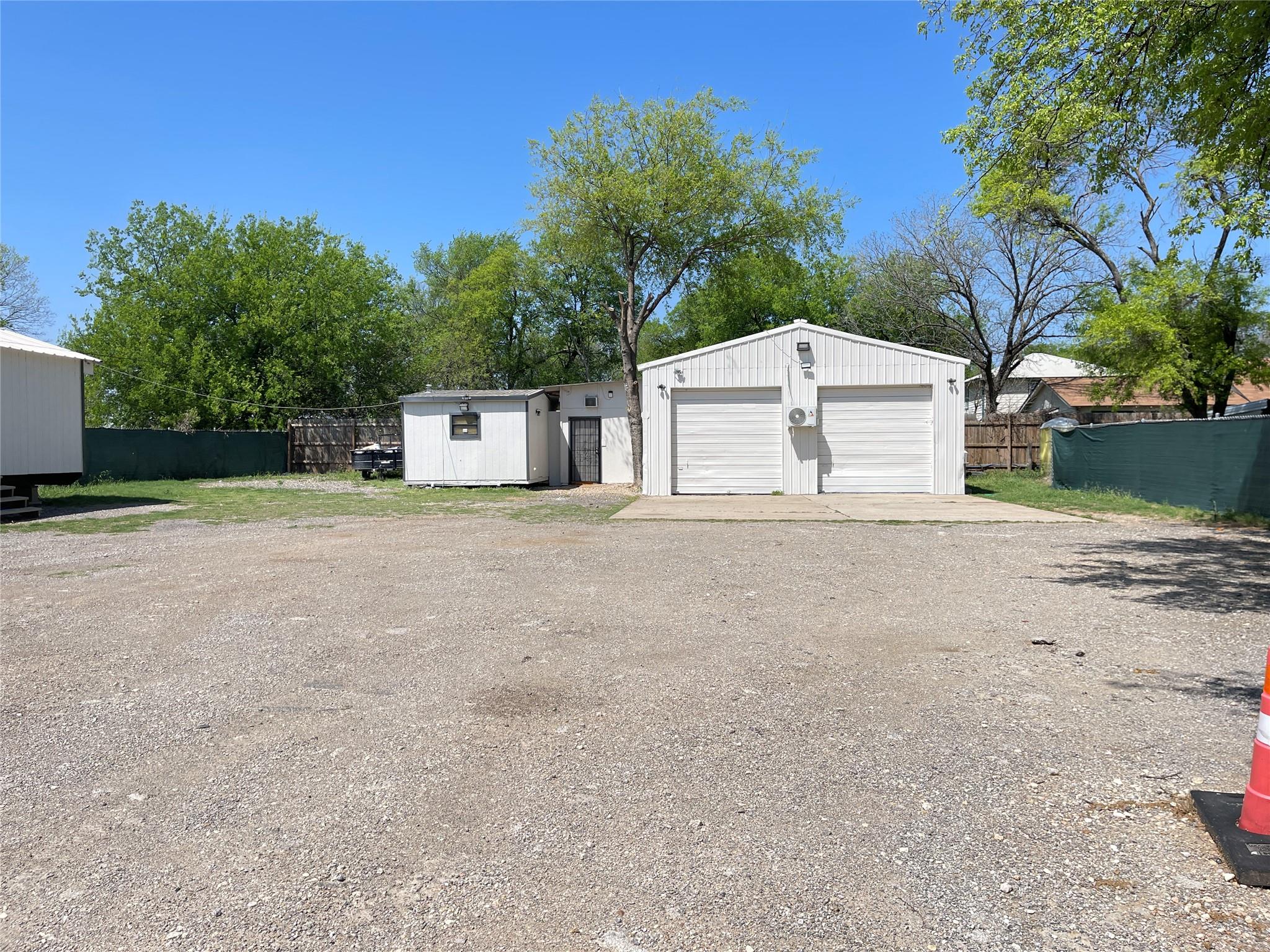 3012 Meldrum St, Del Valle, TX 78617