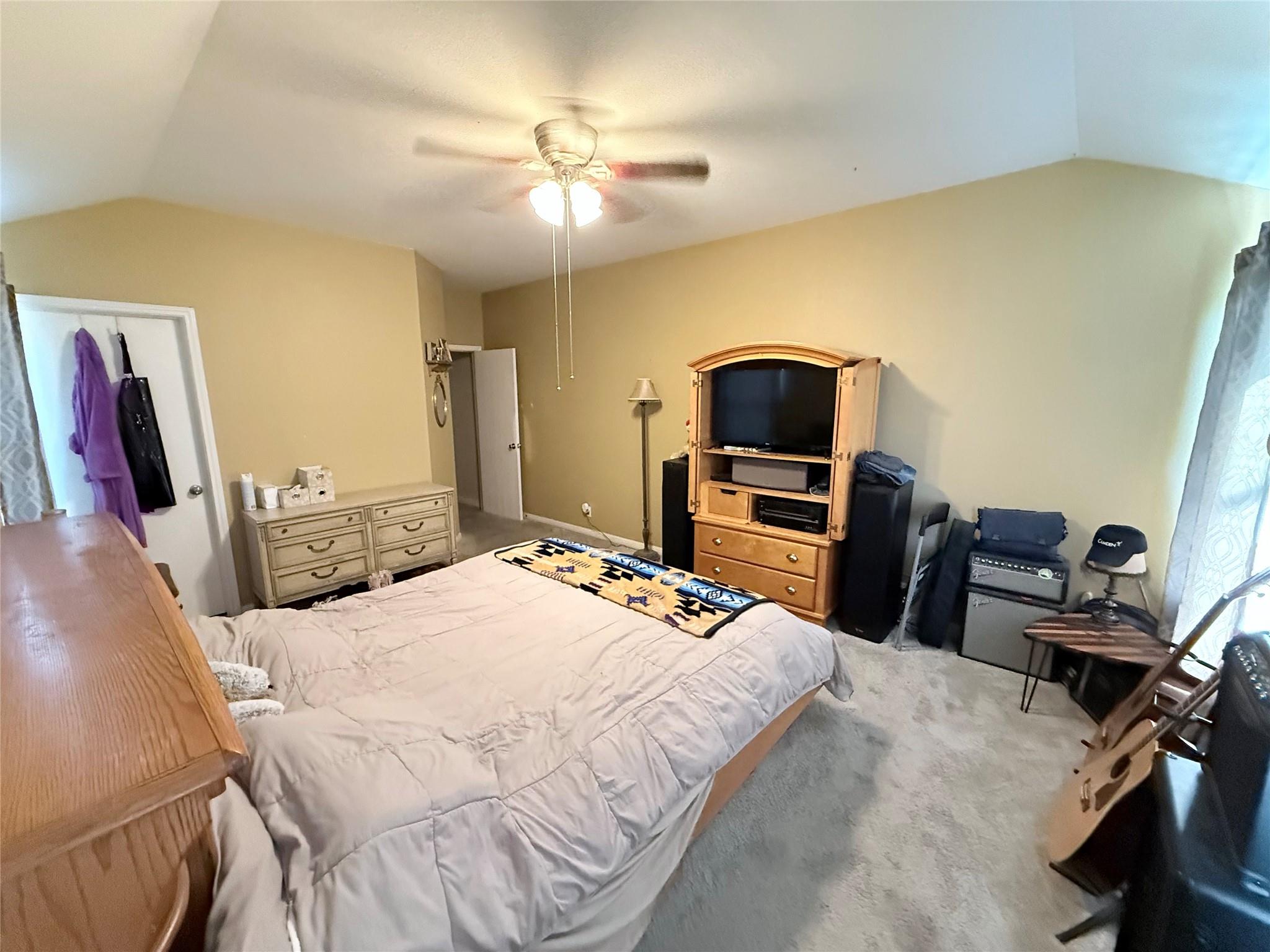 411 Estate Dr, Hutto, TX 78634