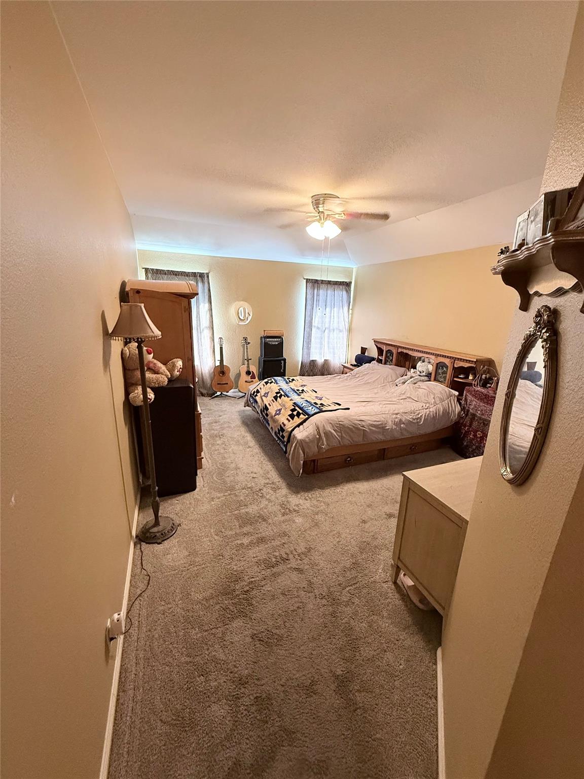411 Estate Dr, Hutto, TX 78634