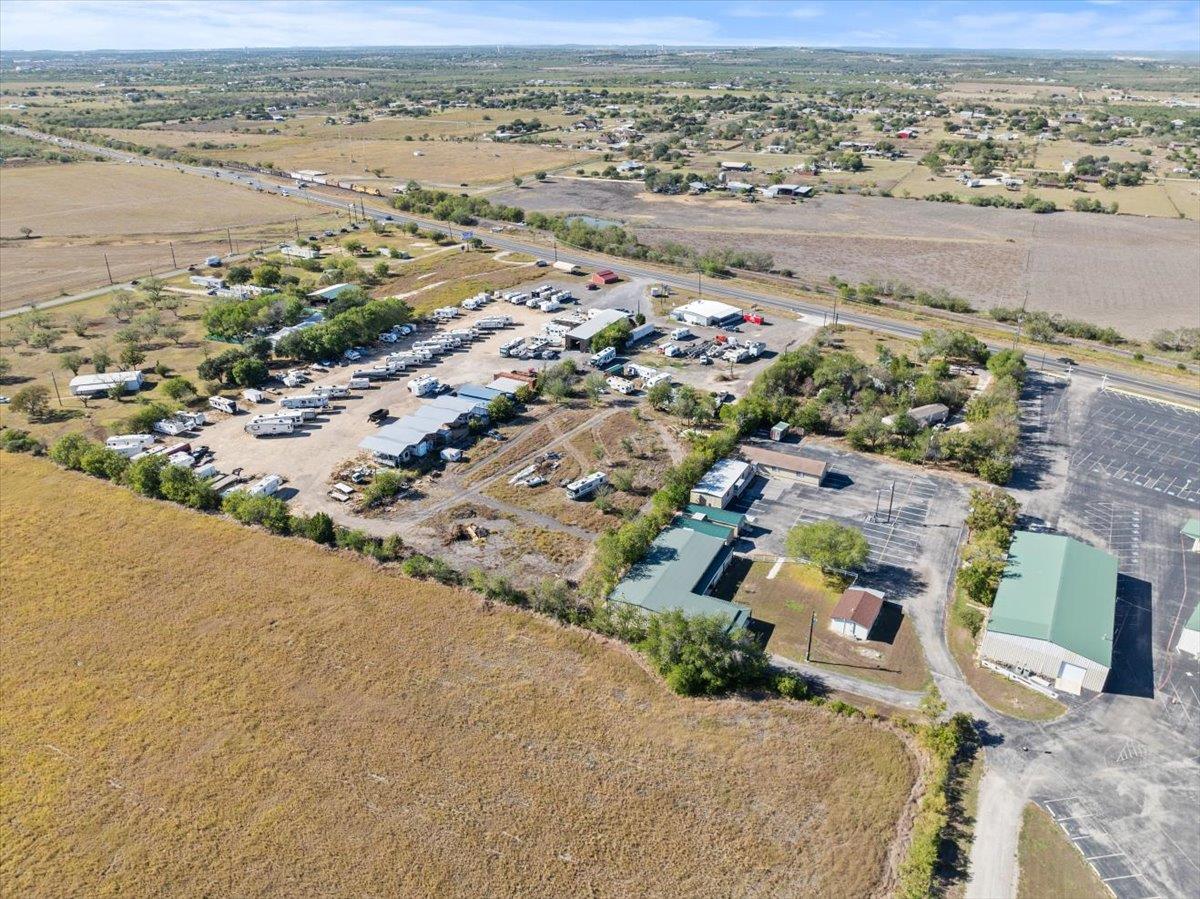 1163 FM 78, Marion, TX 78124
