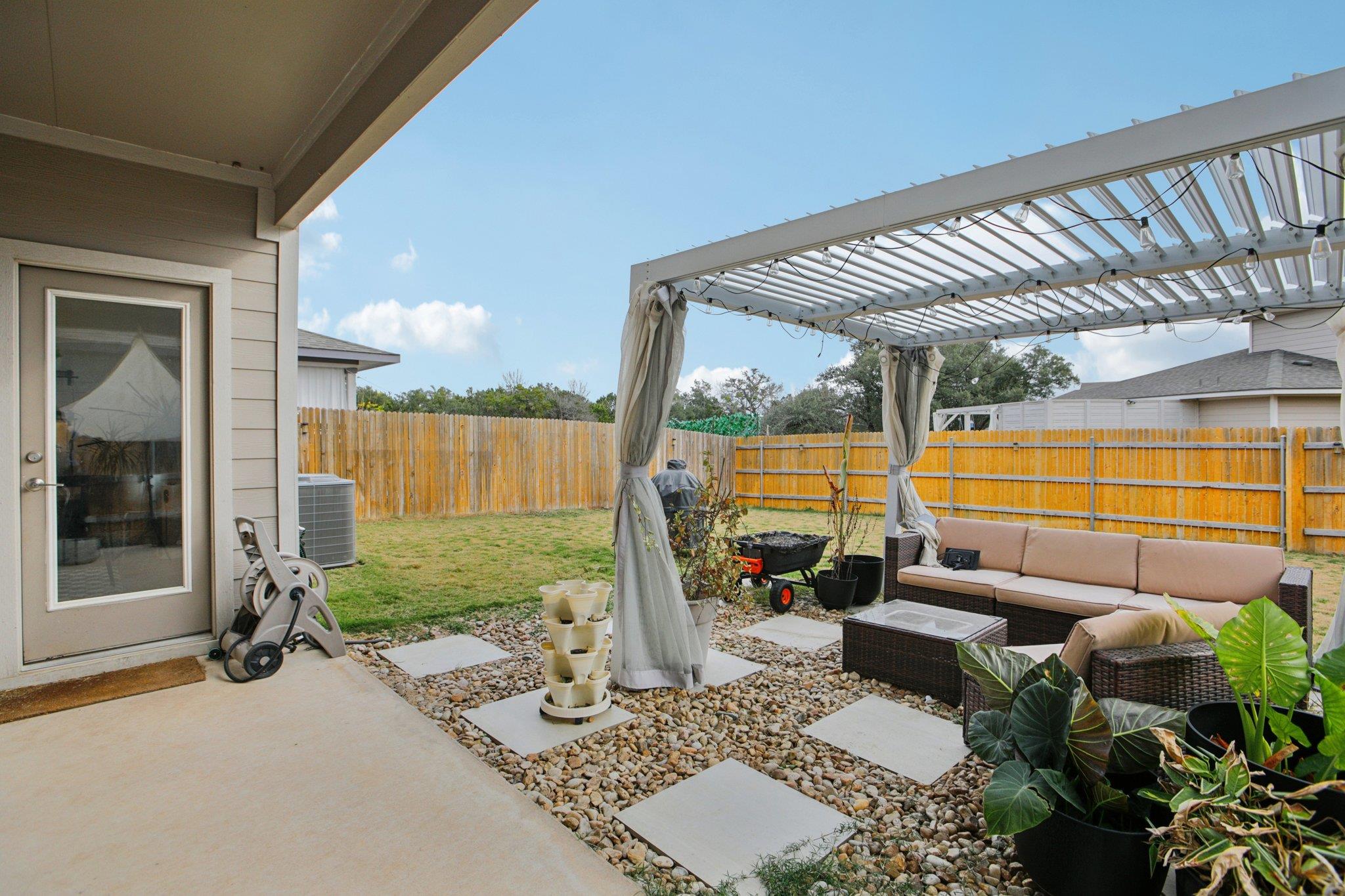204 Cupreata Ln, Leander, TX 78641