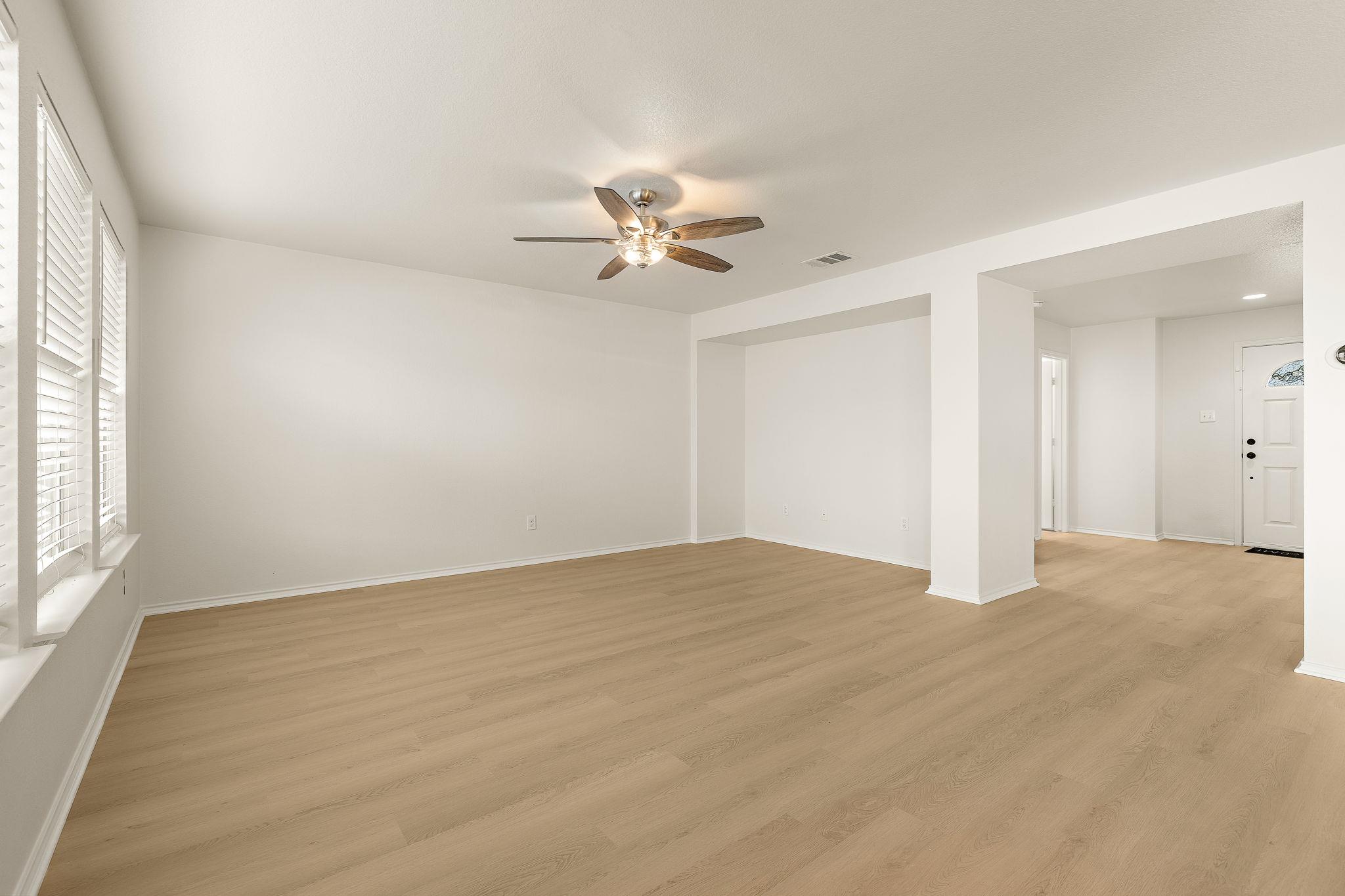 924 Oatmeal Dr, Pflugerville, TX 78660
